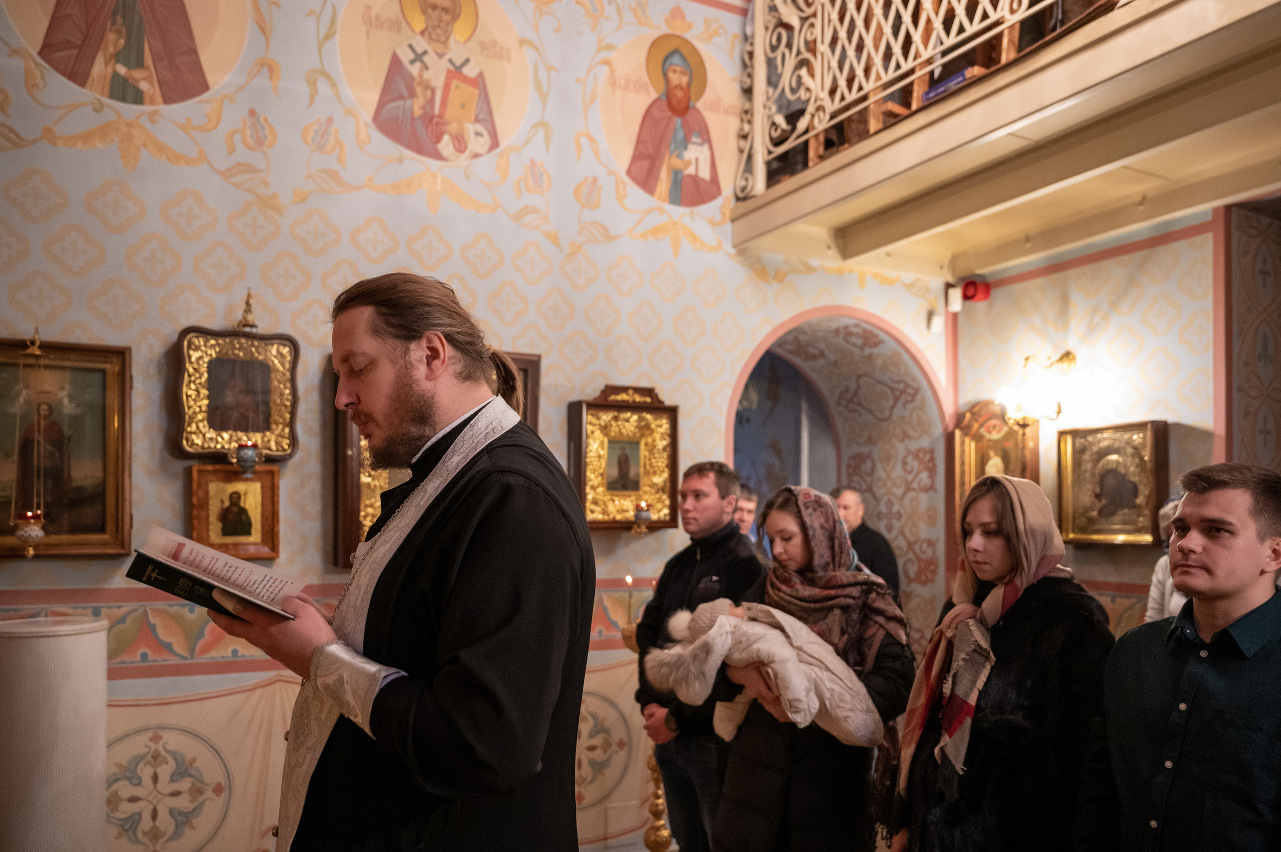 Крещение Андрея. Семейный и контент фотограф в Москве Alira