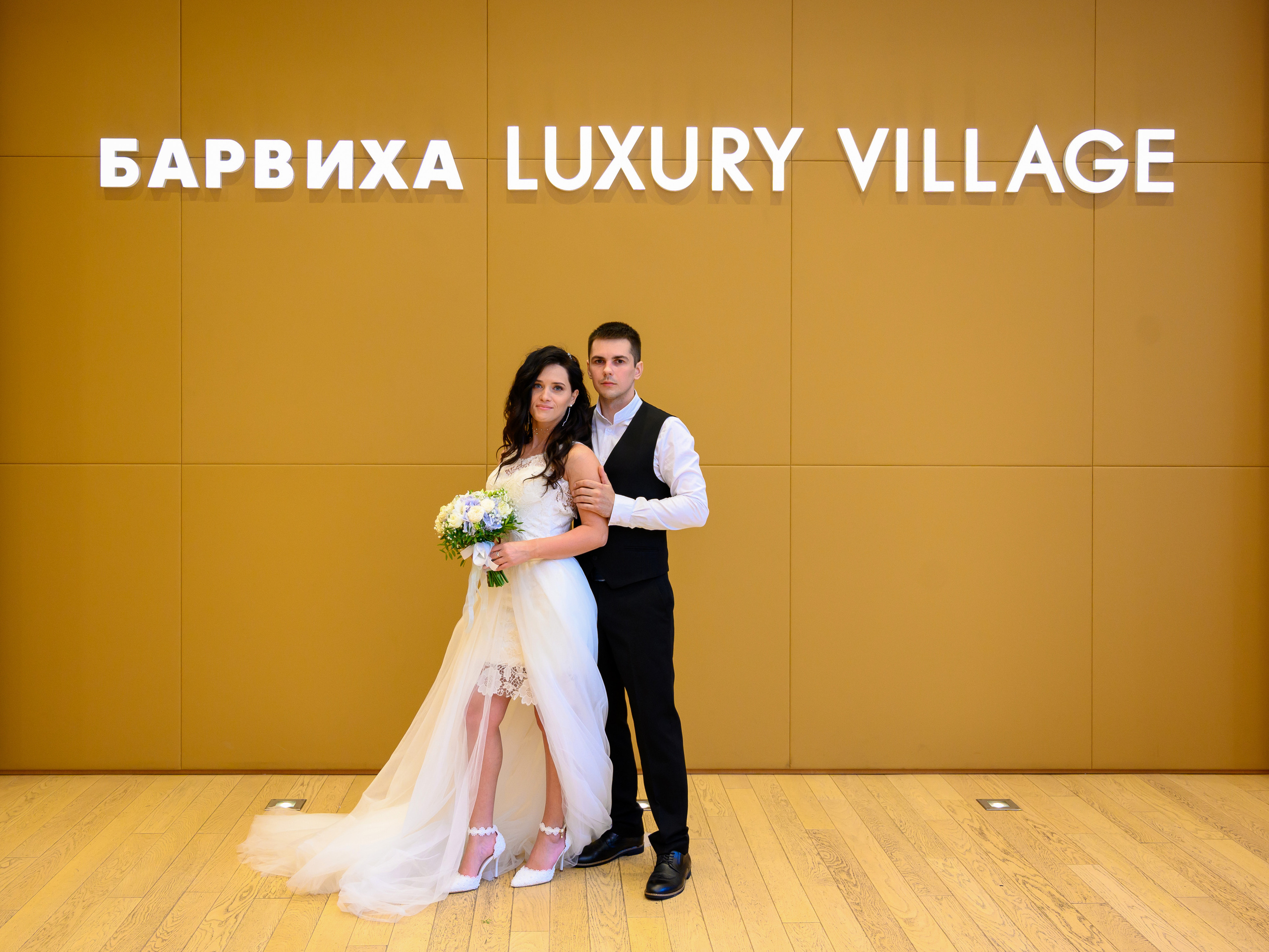 Свадьба, кабриолет В Барвихе. Семейный и контент фотограф в Москве Alira