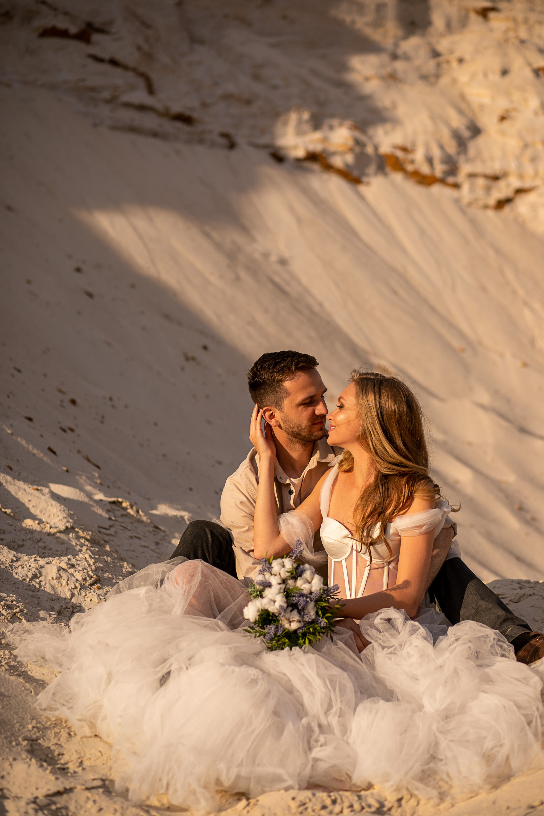 Свадьба в песках. Семейный и контент фотограф в Москве Alira