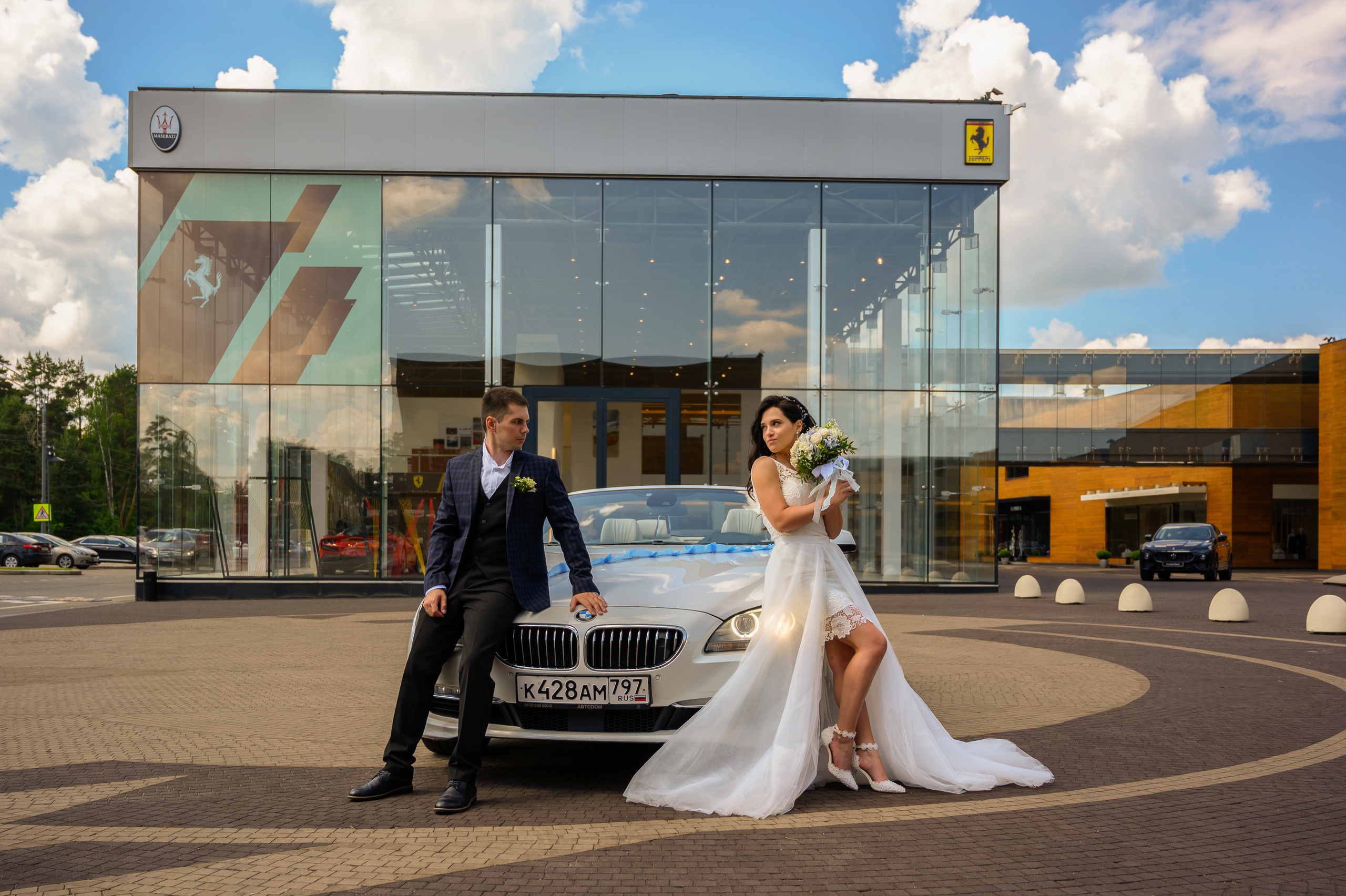 Свадьба, кабриолет В Барвихе. Семейный и контент фотограф в Москве Alira