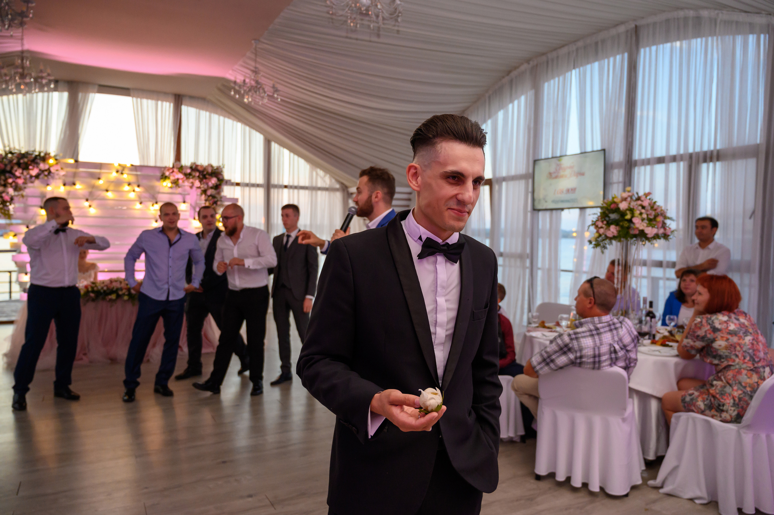 Свадьба на закате, съемка на закате. Семейный и контент фотограф в Москве Alira