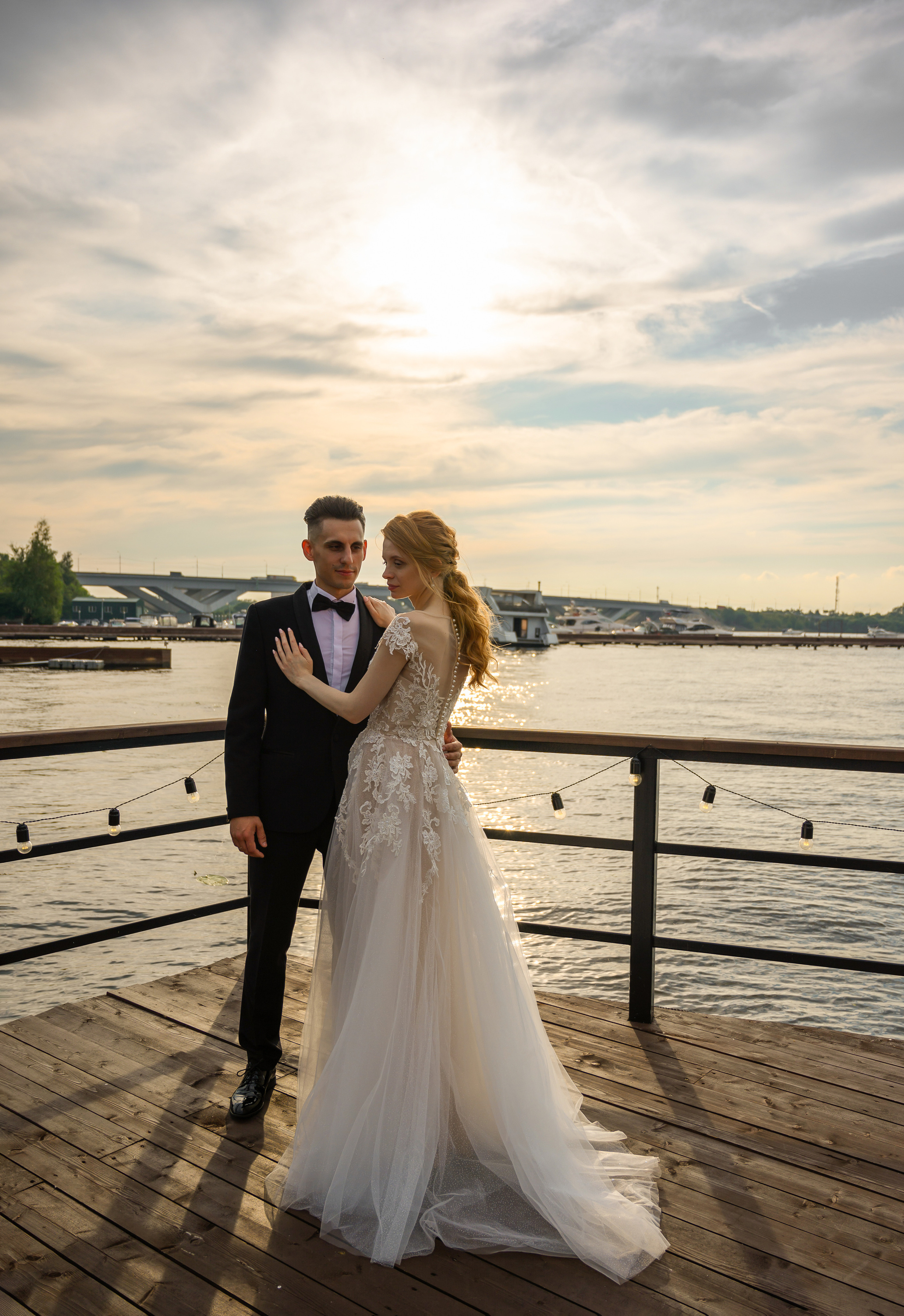 Свадьба на закате, съемка на закате. Семейный и контент фотограф в Москве Alira