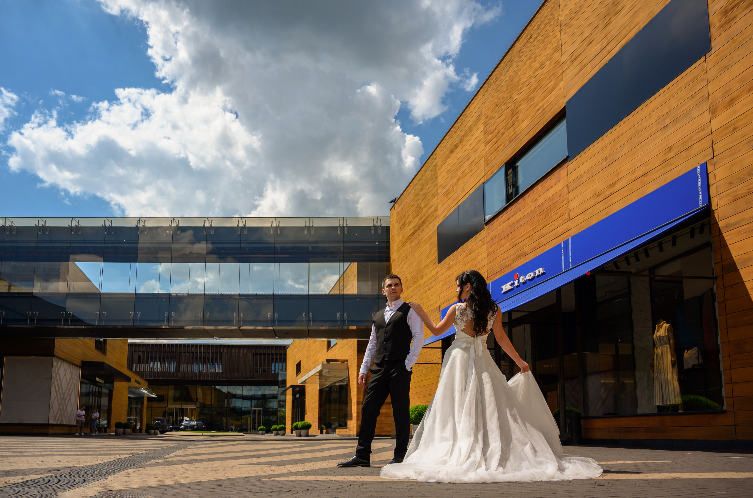 Свадьба, кабриолет В Барвихе. Семейный и контент фотограф в Москве Alira