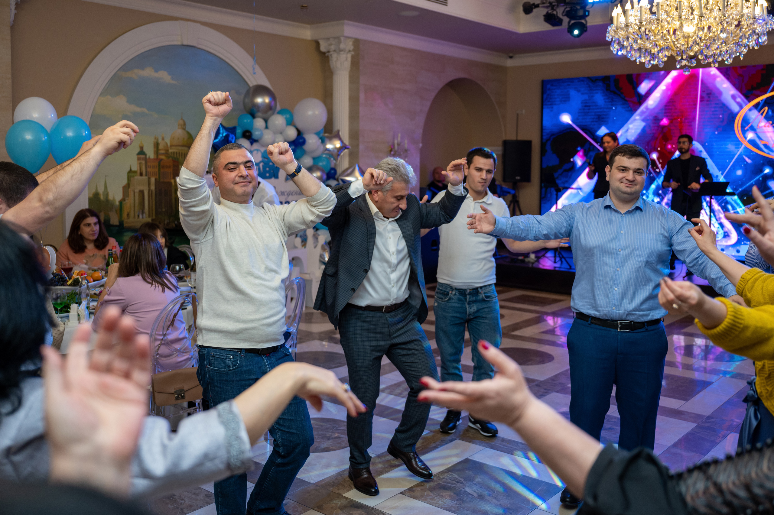 ДР Алексана 1 годик. Семейный и контент фотограф в Москве Alira