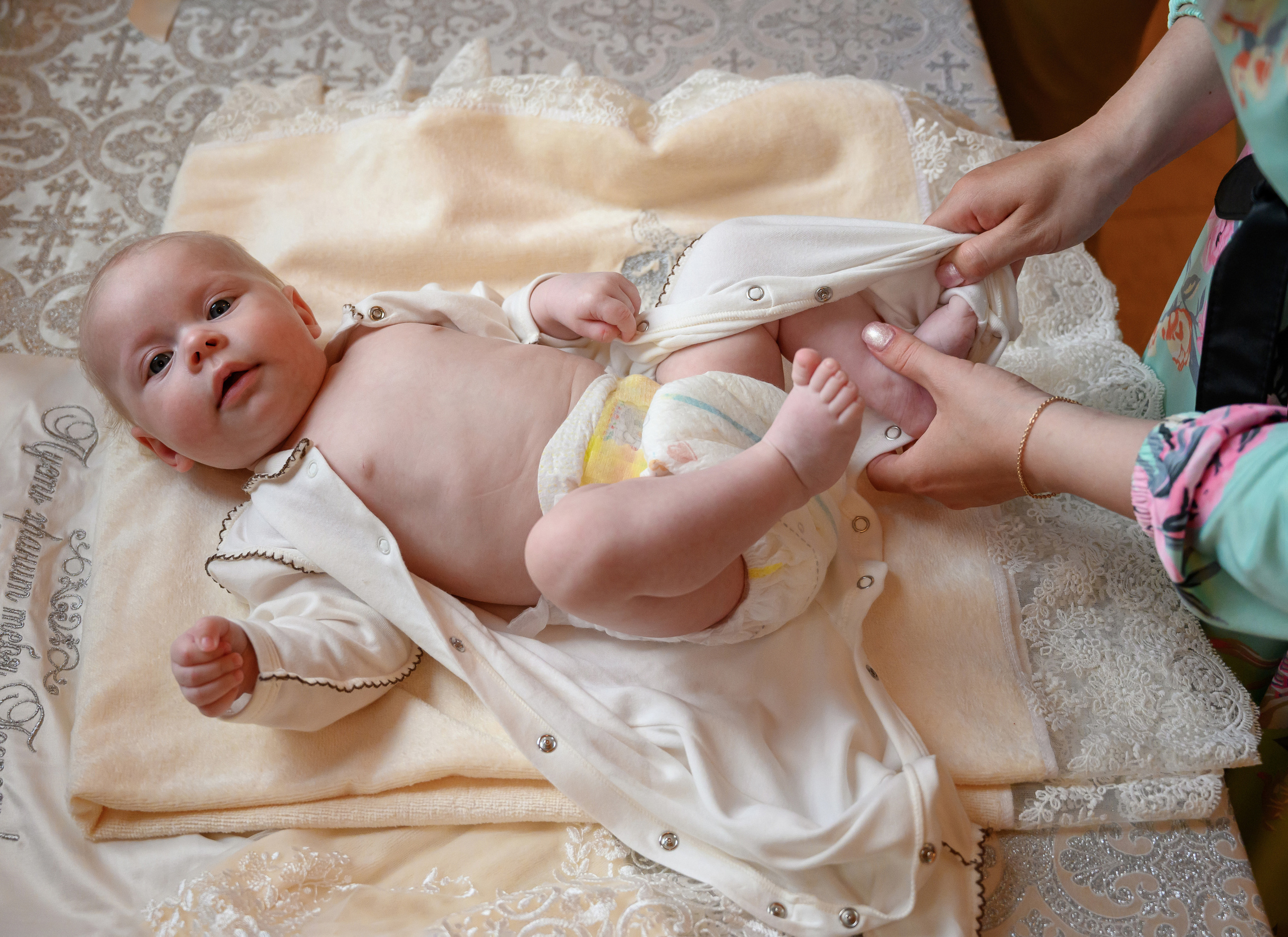 Крещение Варвары. Семейный и контент фотограф в Москве Alira