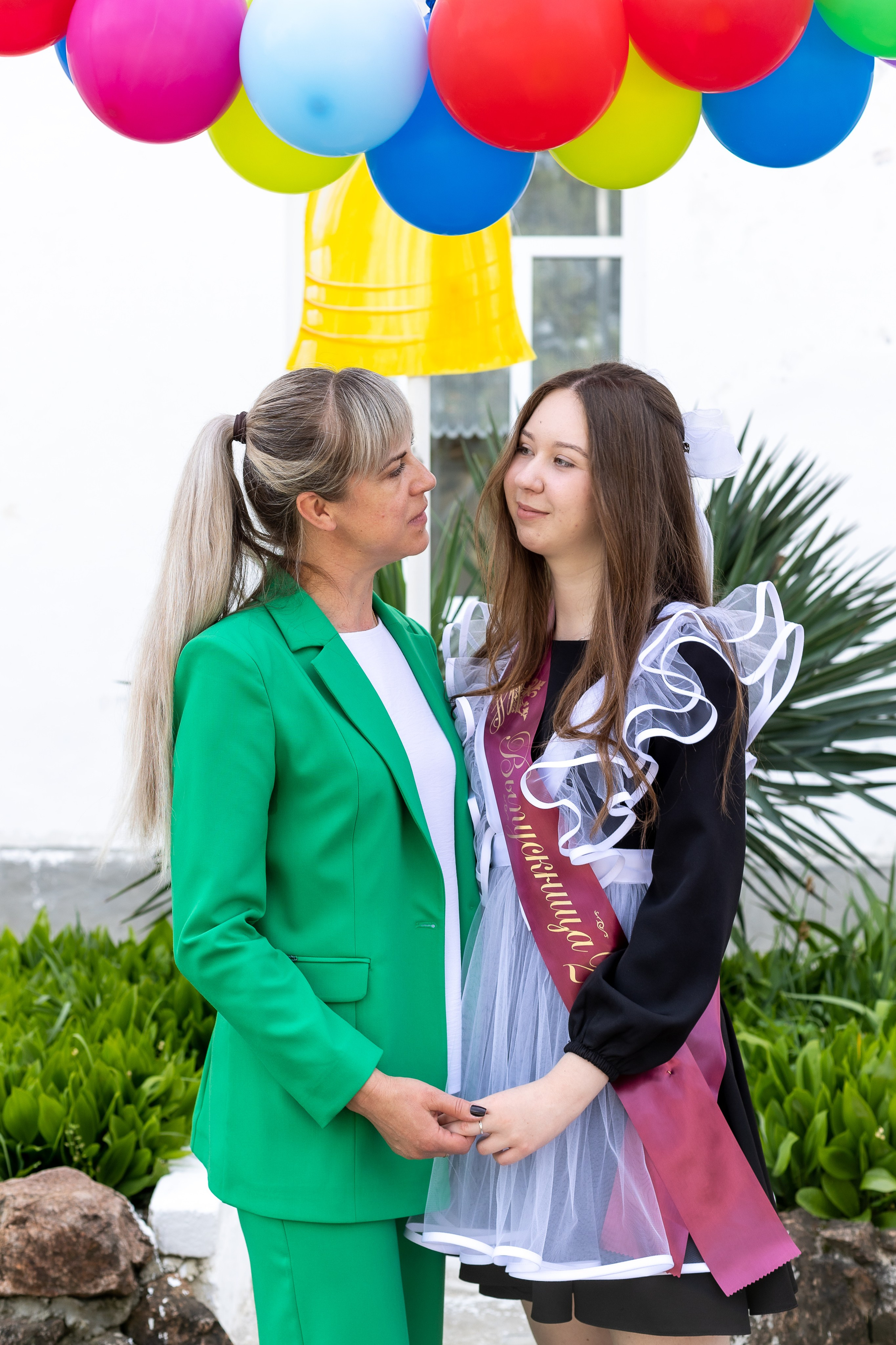 Последний звонок. Выпускные альбомы Майкоп, Краснодар Елена Золотарева