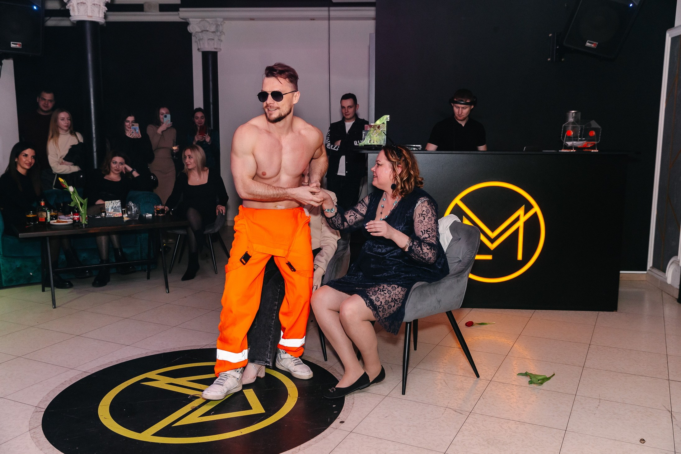 8 марта в лаунж-баре Major 2024. Свадебный, семейный и детский фотограф в Калининграде Елена Кравцова