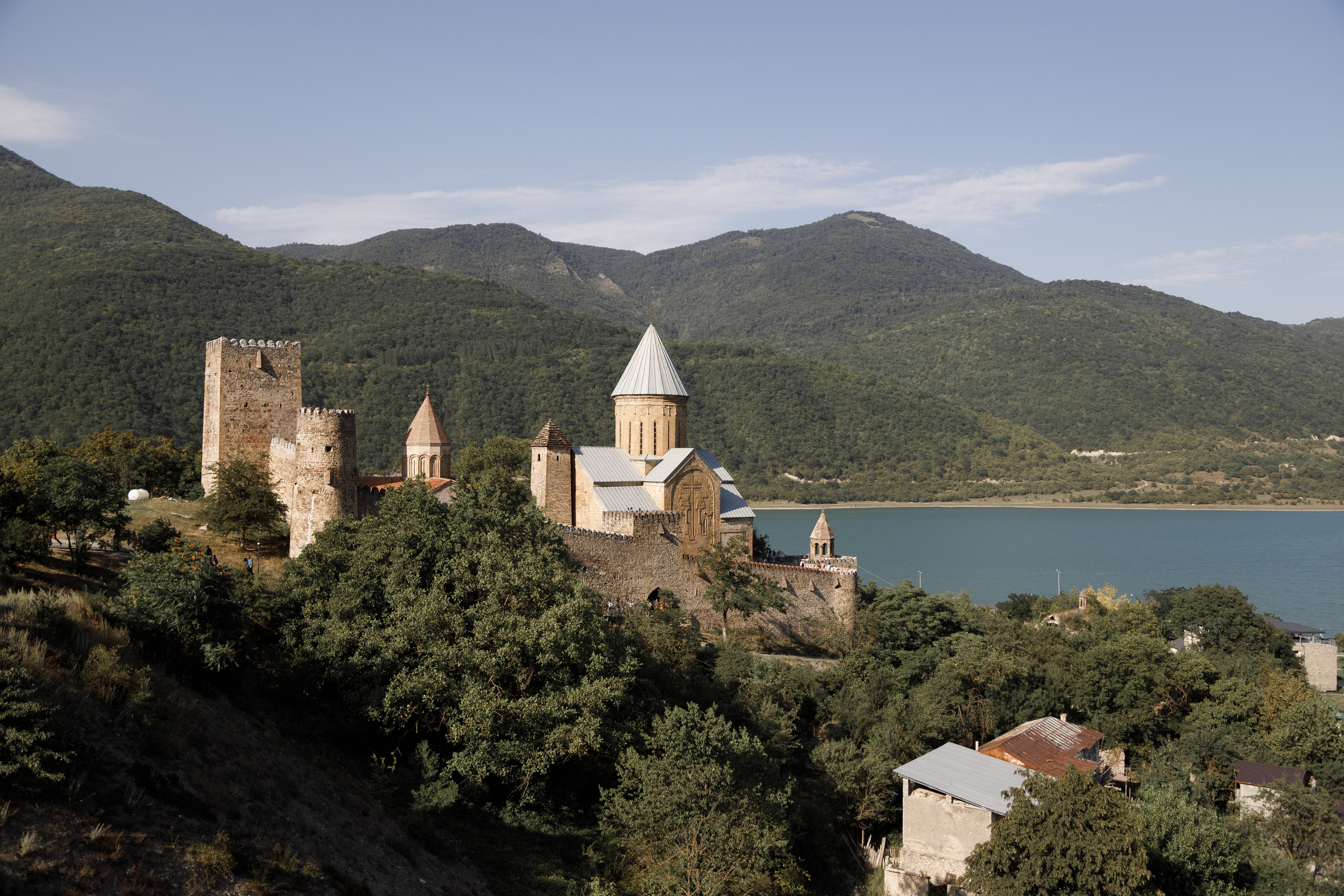 Почему Грузия идеально подходит для свадьбы?