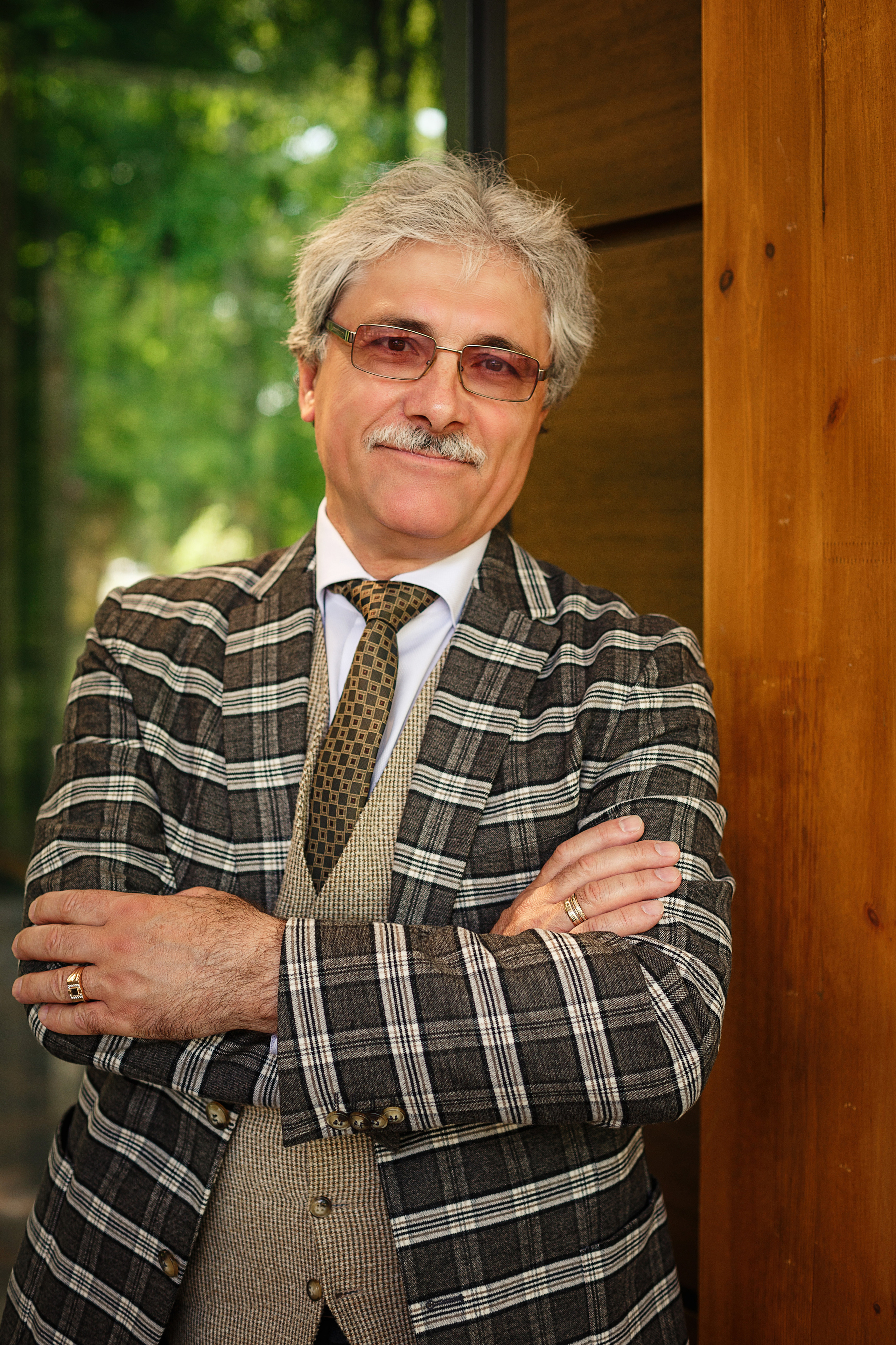 Петр профессиональный певец. Деловая и Бизнес съемка в  Москве Инесса Грушко