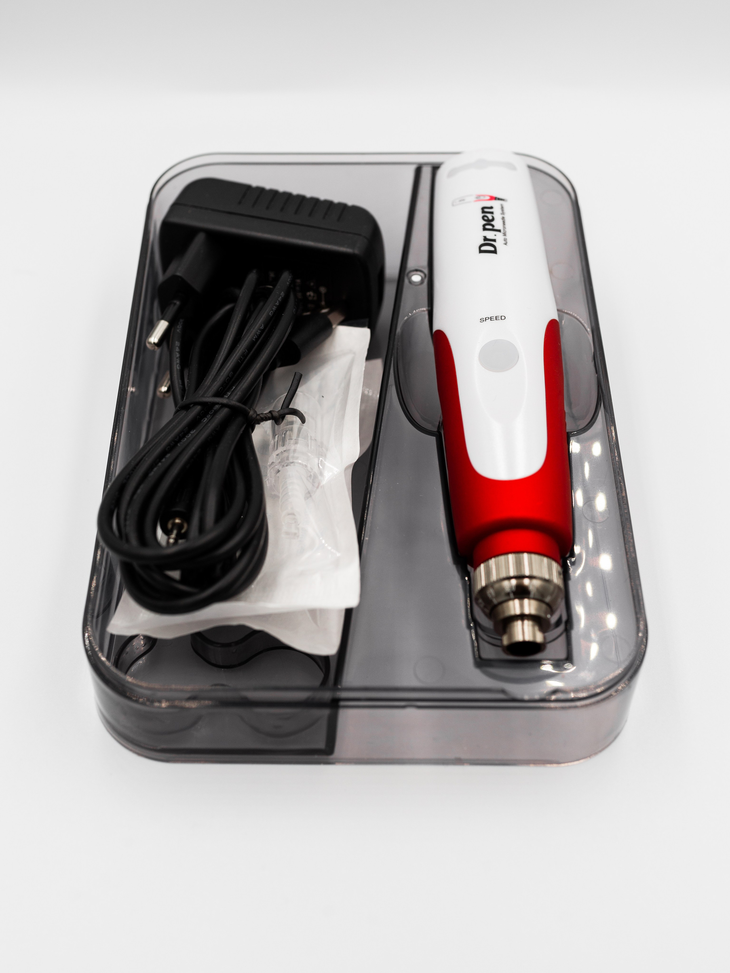 Аппараты DERMAPEN / Съемка для магазина «SPB COSMETIC». Семейный и портретный фотограф в Санкт-Петербурге Андрей Воробьев