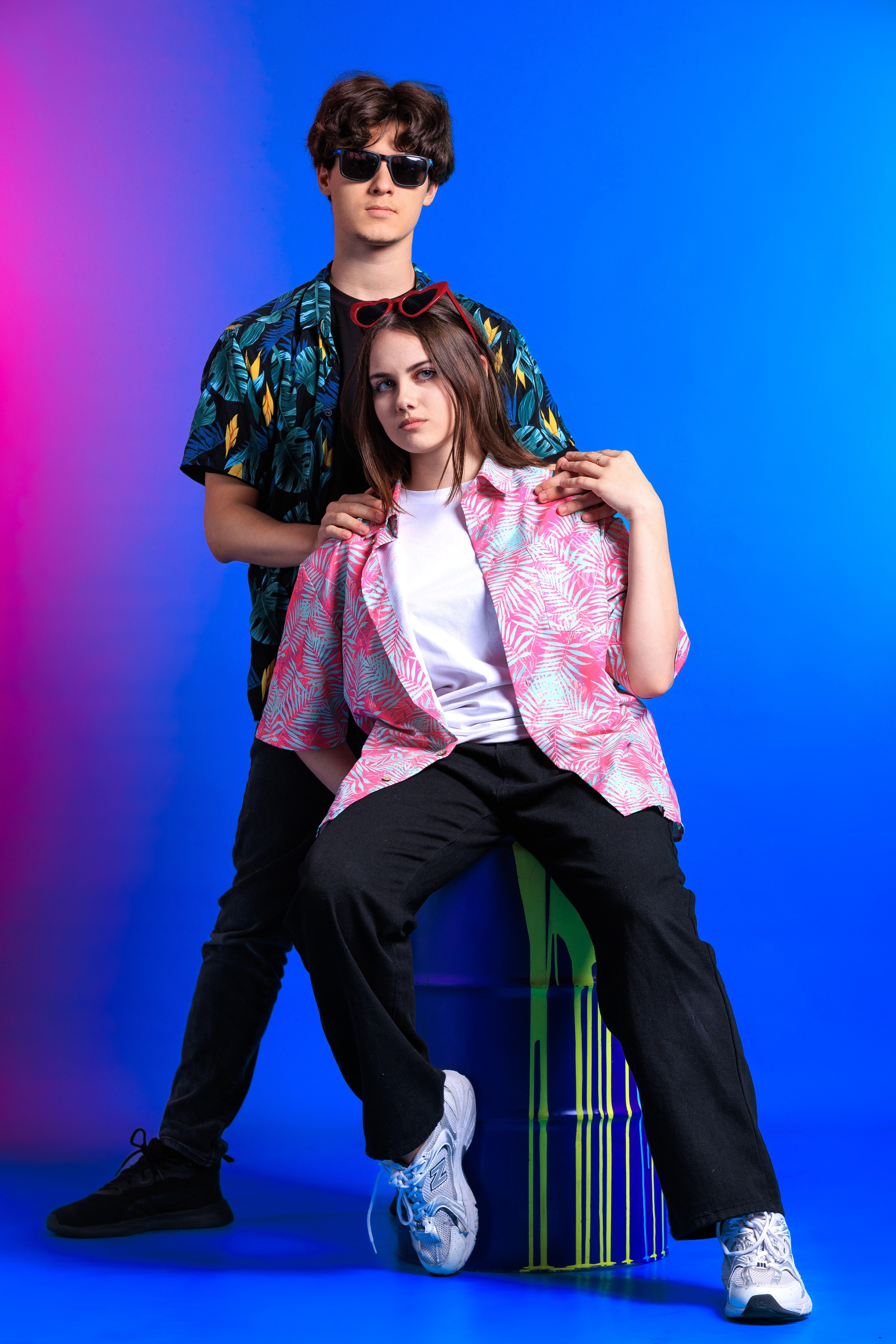 Смотреть фотки в фотостудии. Выпускные альбомы Геленджик, Новороссийск, Краснодар, Туапсе