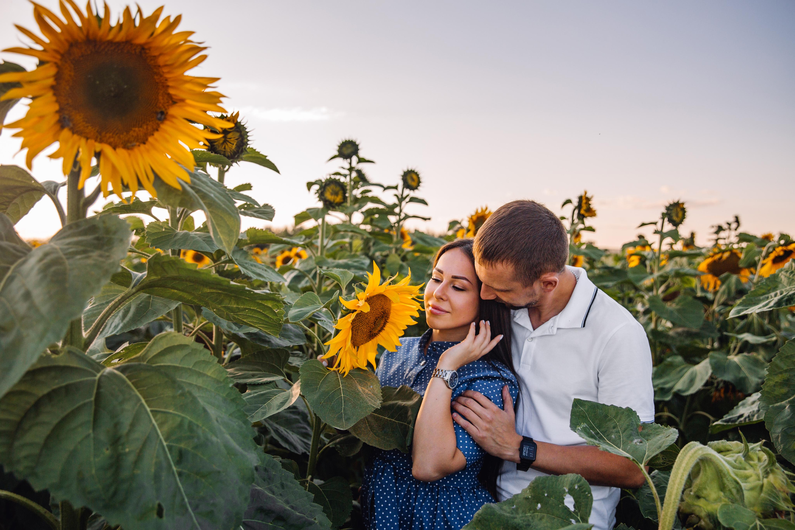 В поле. Марина Соколова. Контентный и семейный фотограф г. Красноярск