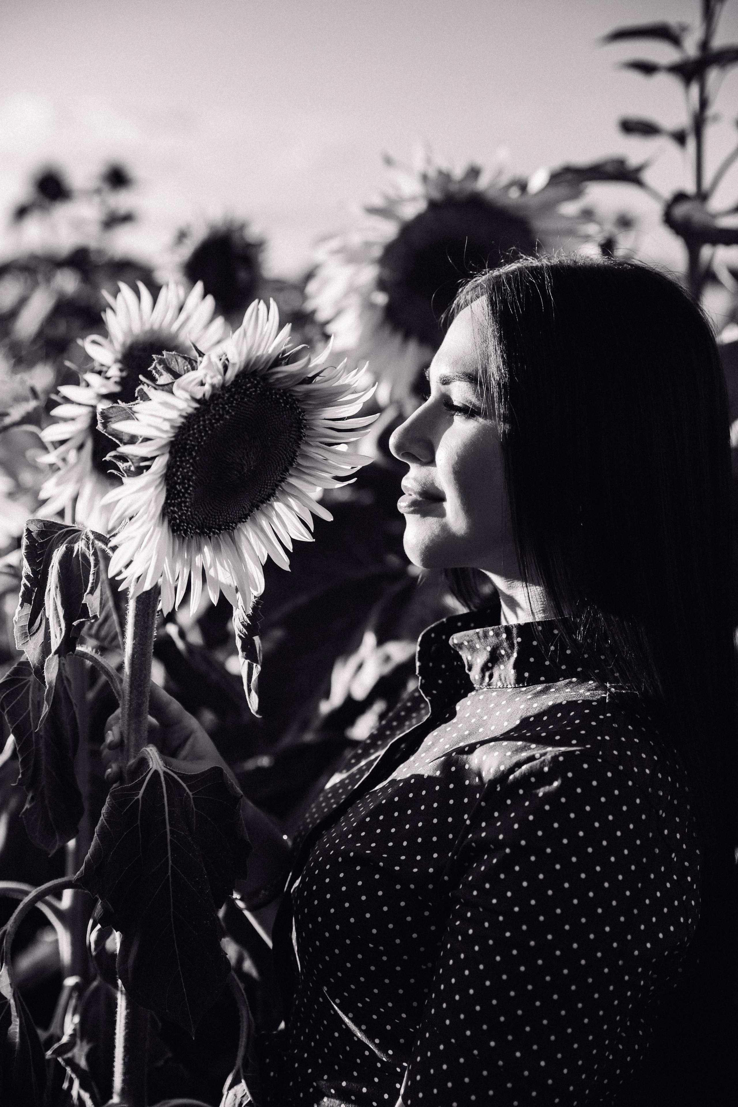 В поле. Марина Соколова. Контентный и семейный фотограф г. Красноярск