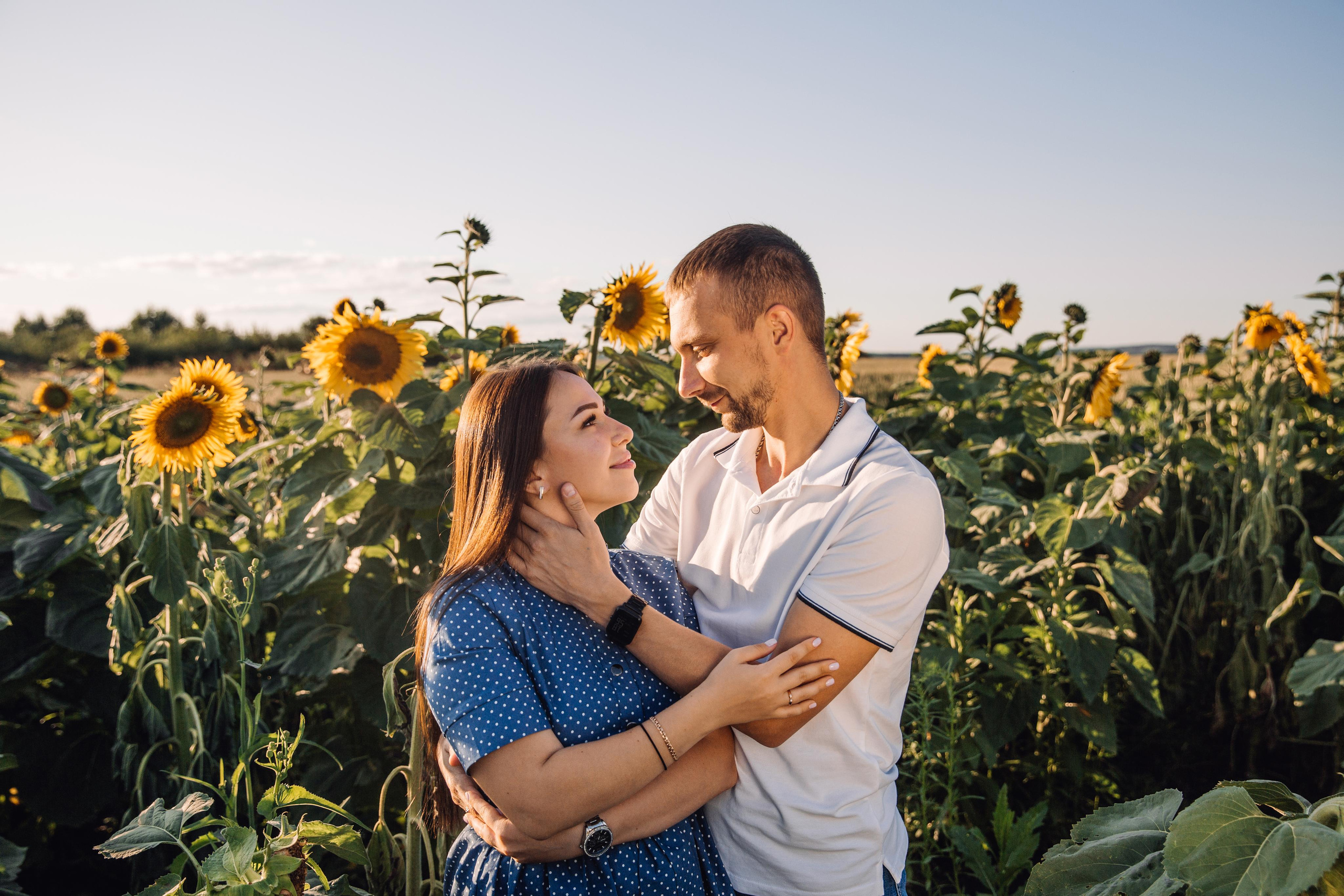 В поле. Марина Соколова. Контентный и семейный фотограф г. Красноярск
