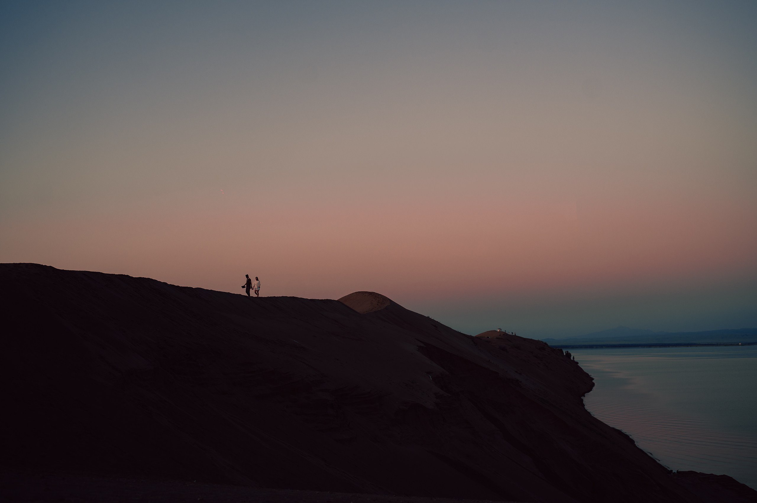 2025 — путешествия на цифру. Фотограф в Алматы — Алексей Коньков | Репортаж, свадьбы, портреты