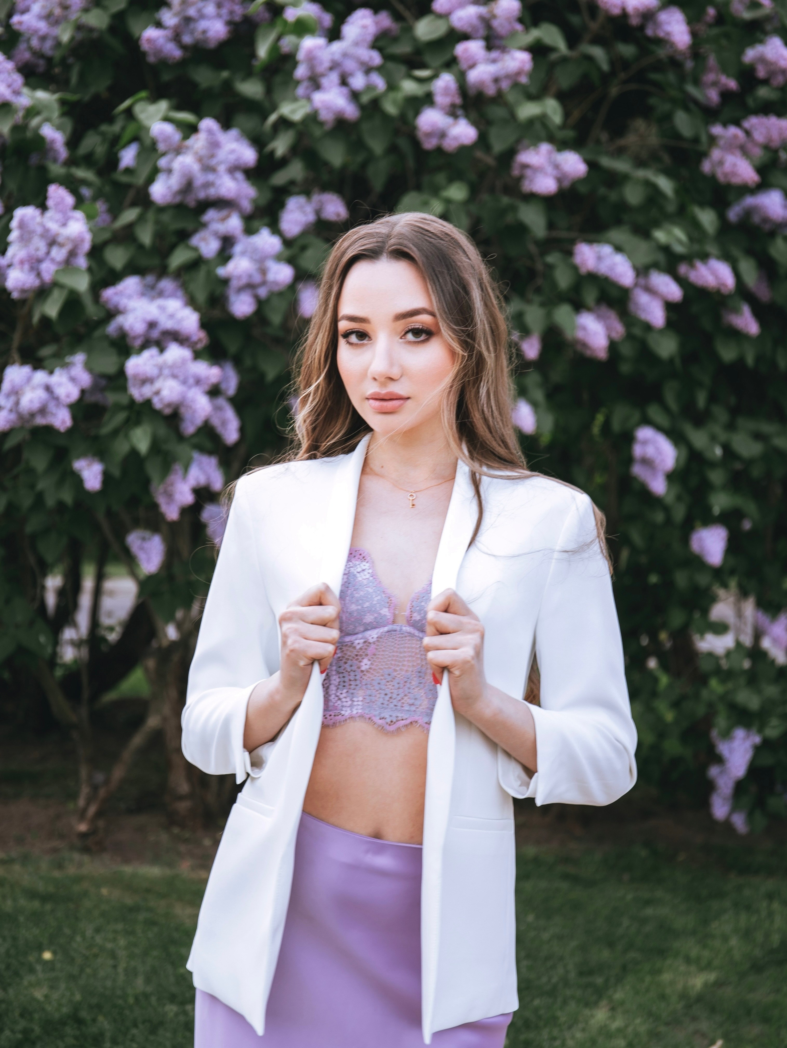 Цветение сирени на ВДНХ. Свадебный и семейный фотограф в Москве Мила Широких