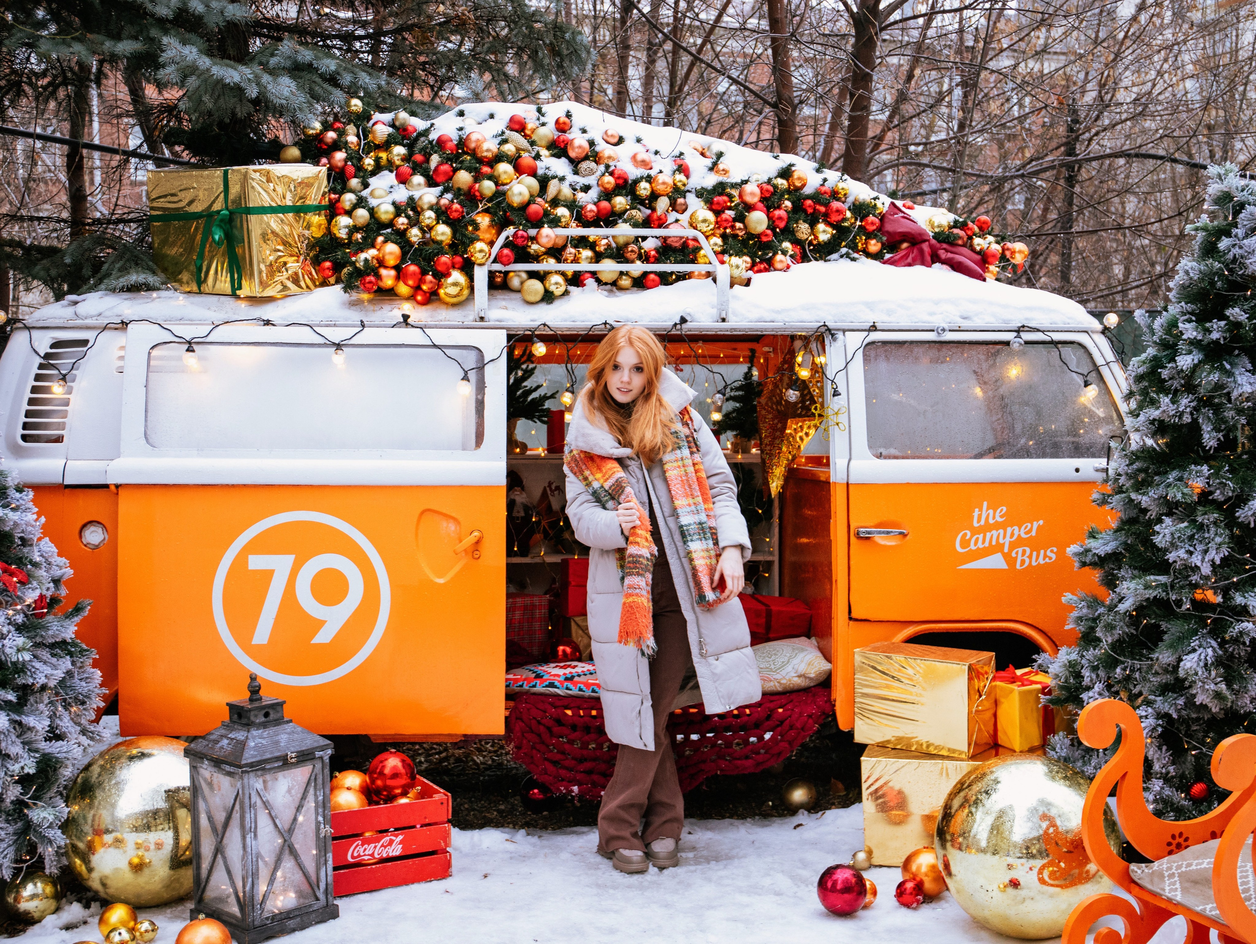 Новогодняя съемка с локацией «автобус». Свадебный и семейный фотограф в Москве Мила Широких