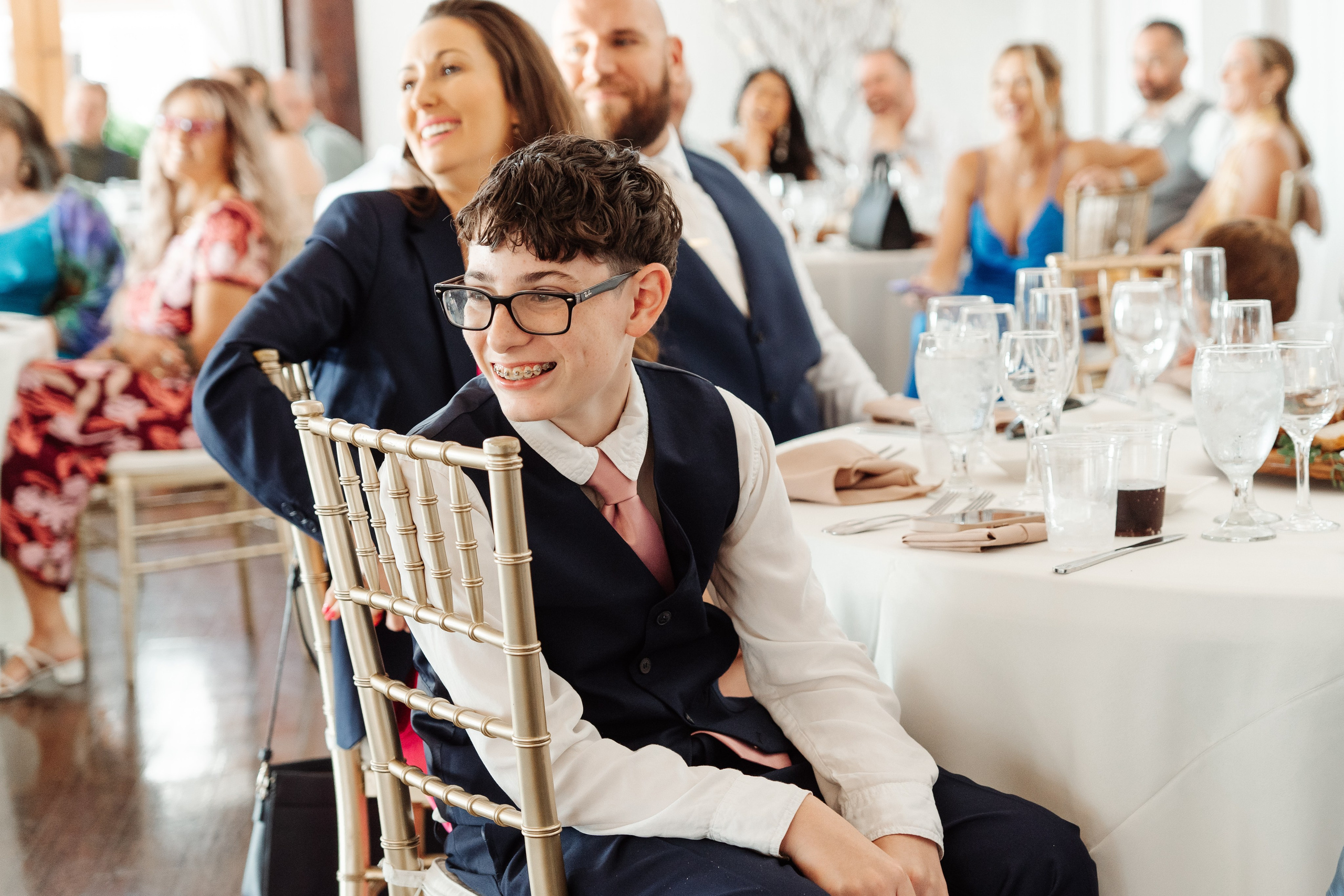 2025-08-16_BryanAmber. Ретушер Зенькевич Света