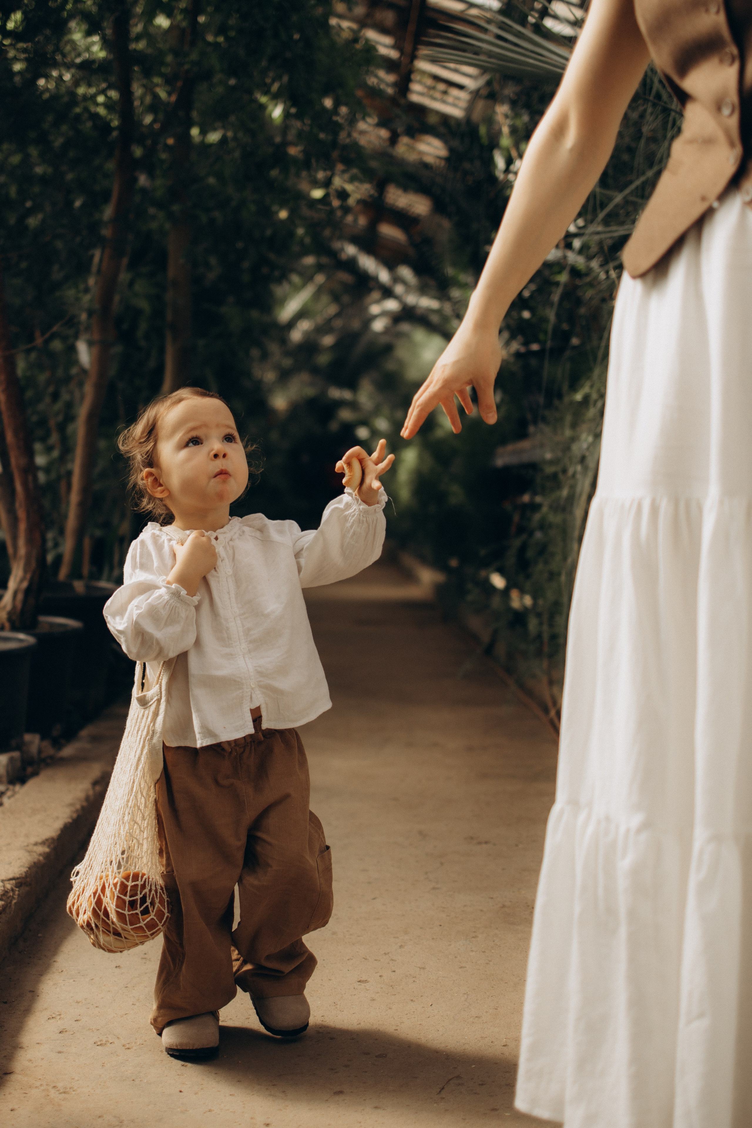 Прогулка по оранжерее. Семейный фотограф в Москве Ксения Аганина