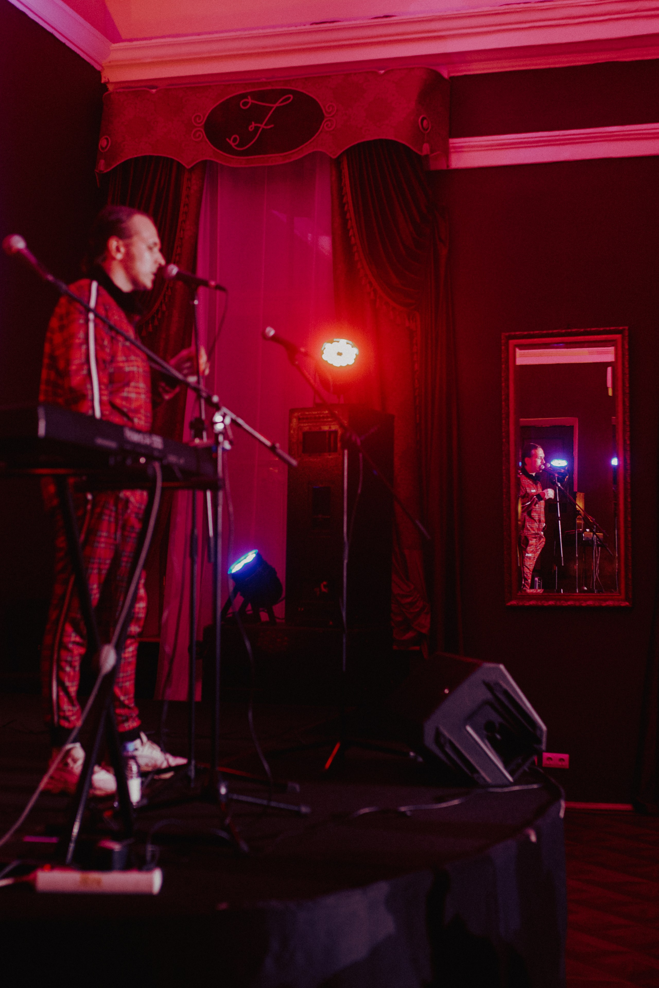 ПОДЕЛЬНИКИ. Фотограф Елена Богачева (lenalena_na_na_na)