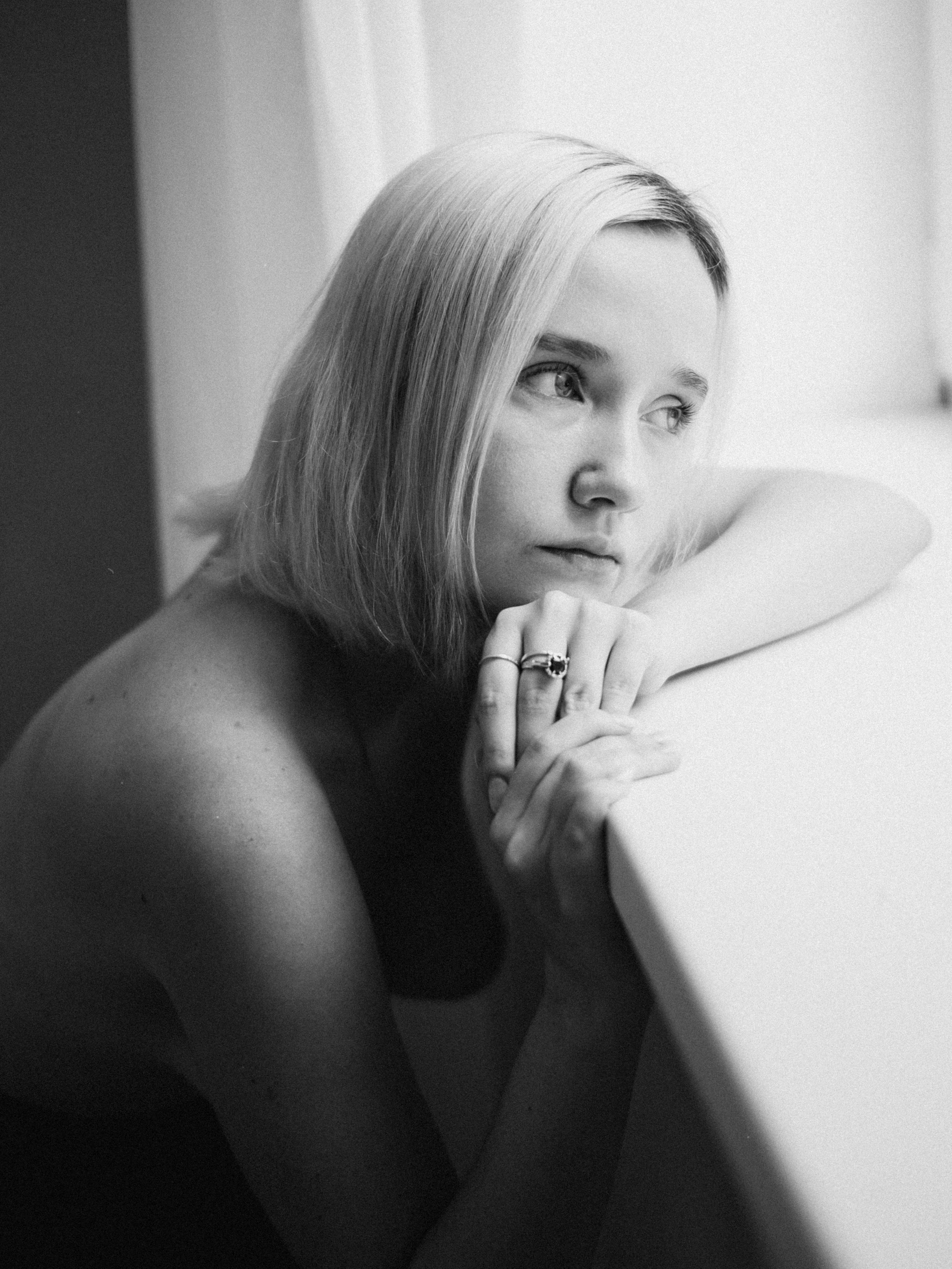 Ню фотосессия в студии