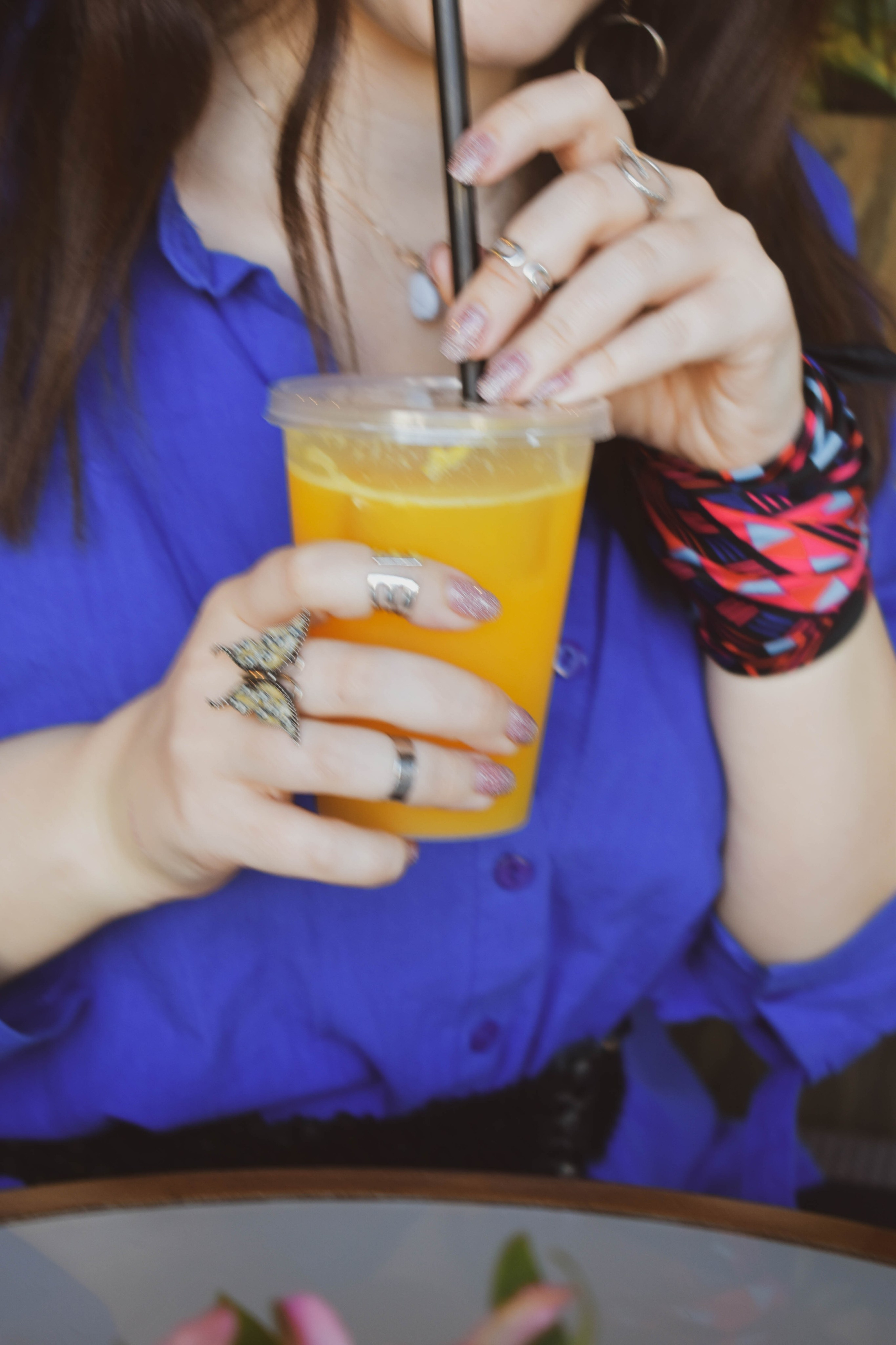 Настя экспресс-съёмка в кофейне. Портретный фотограф в Екатеринбурге