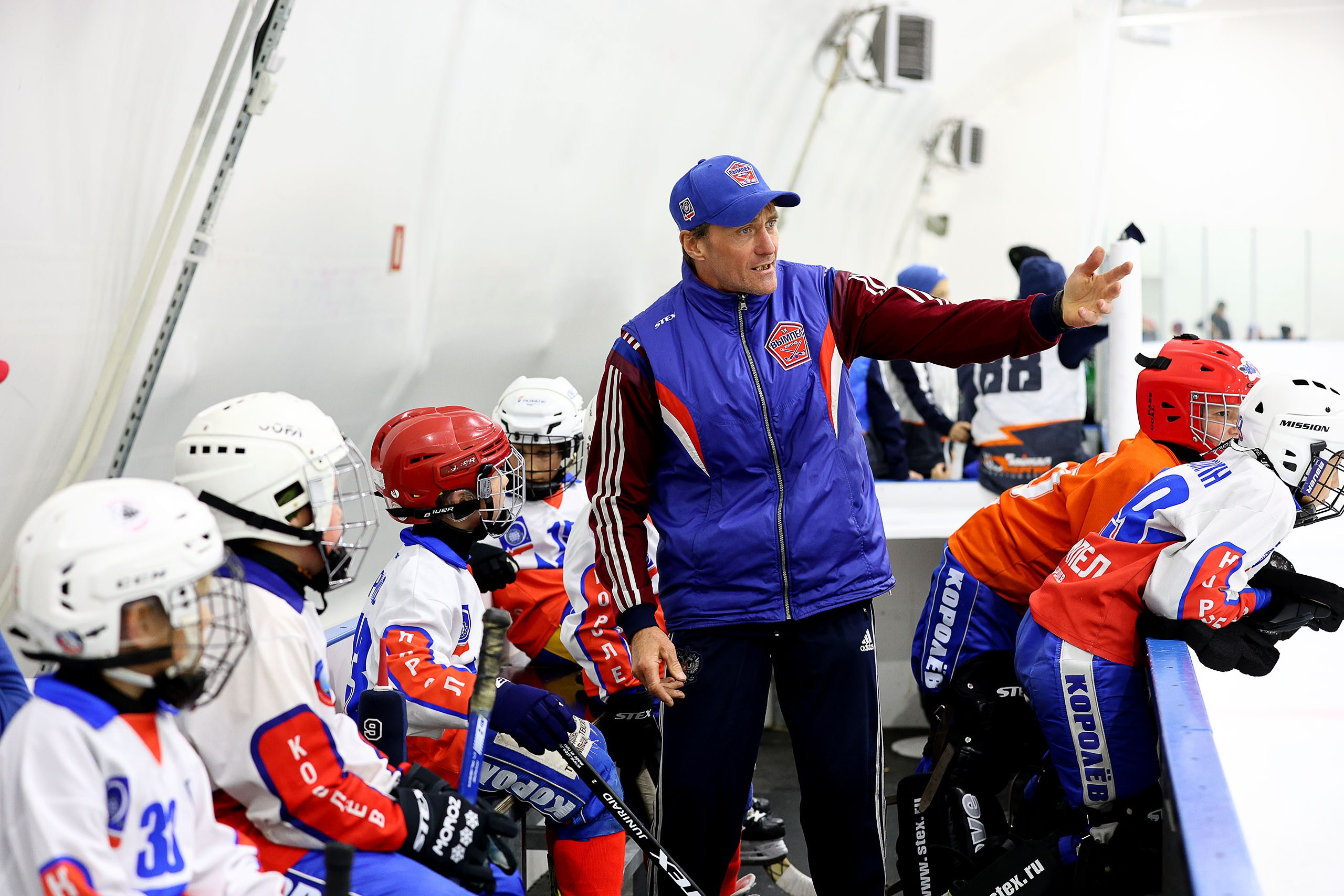 ХОККЕЙ С МЯЧОМ. Репортажный фотограф в Нижнем Новгороде и Москве Ангелина Ильичева
