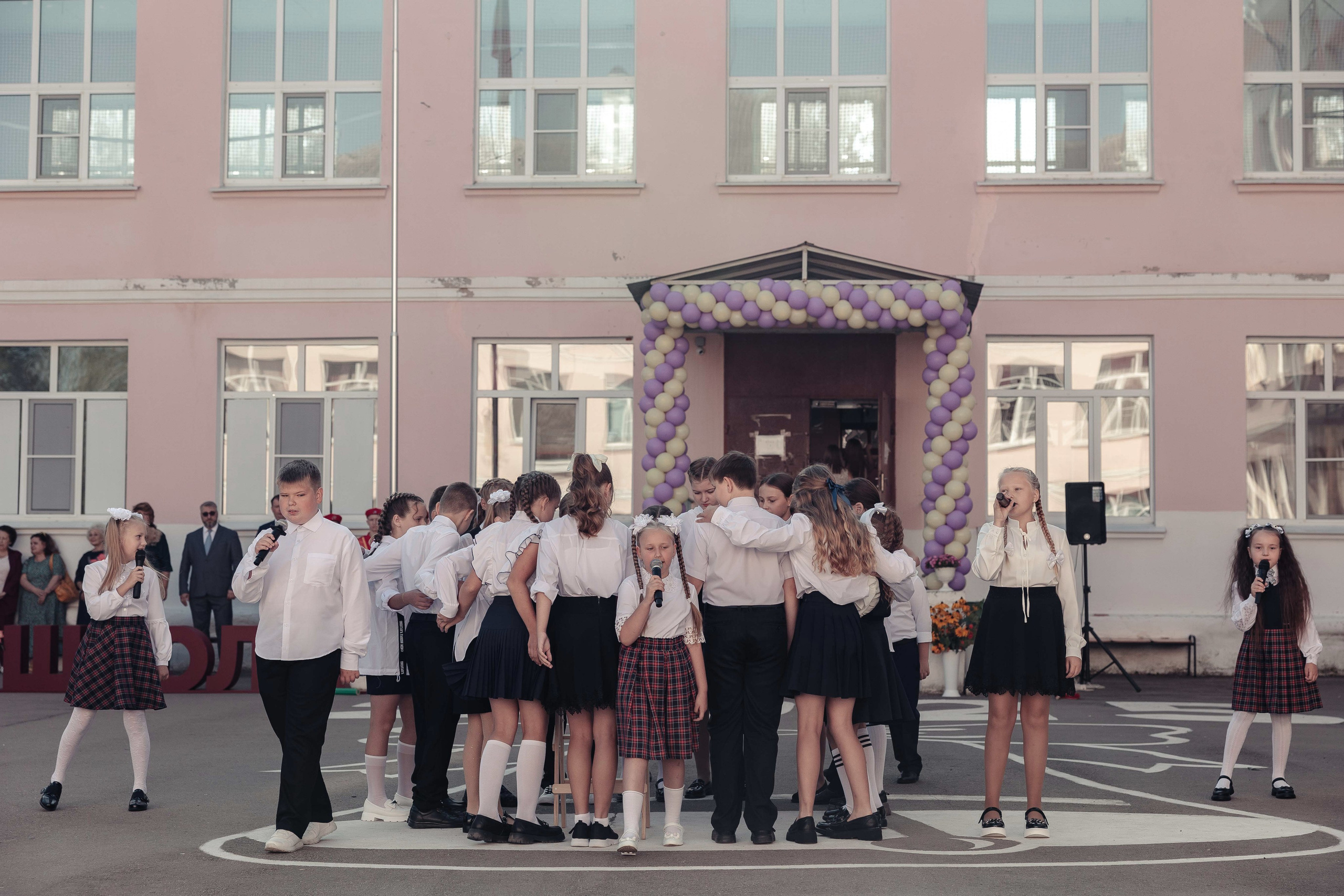 Фотограф первое сентября Нижний Новгород. Алексей Шаров — свадебный и репортажный фотограф в Нижнем Новгороде