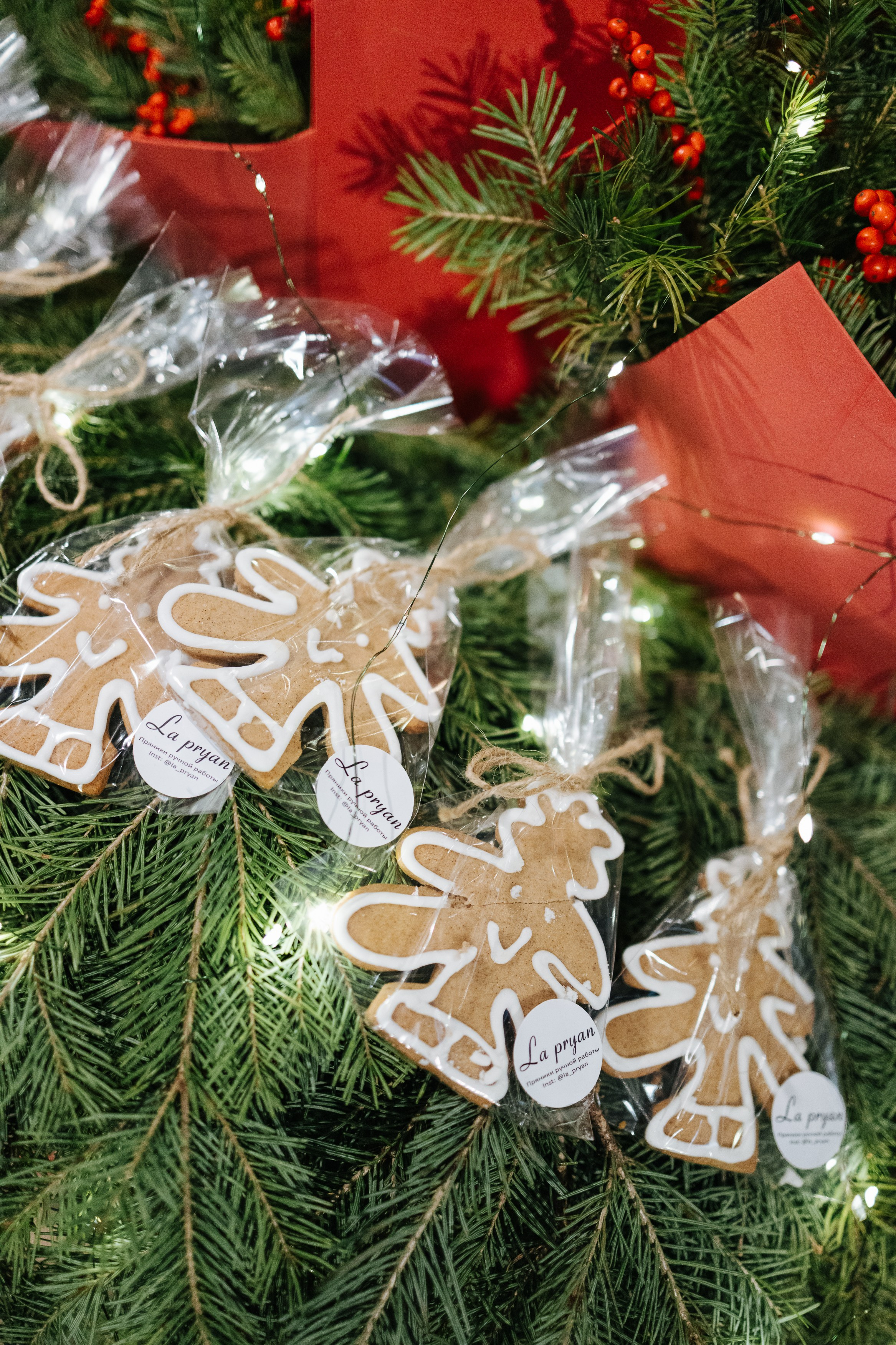 23–24 декабря 2023 в «Три вокзала. Депо» / День 2 / фото Валерий Белобеев. Фотоотчеты «Ламбада-маркета»