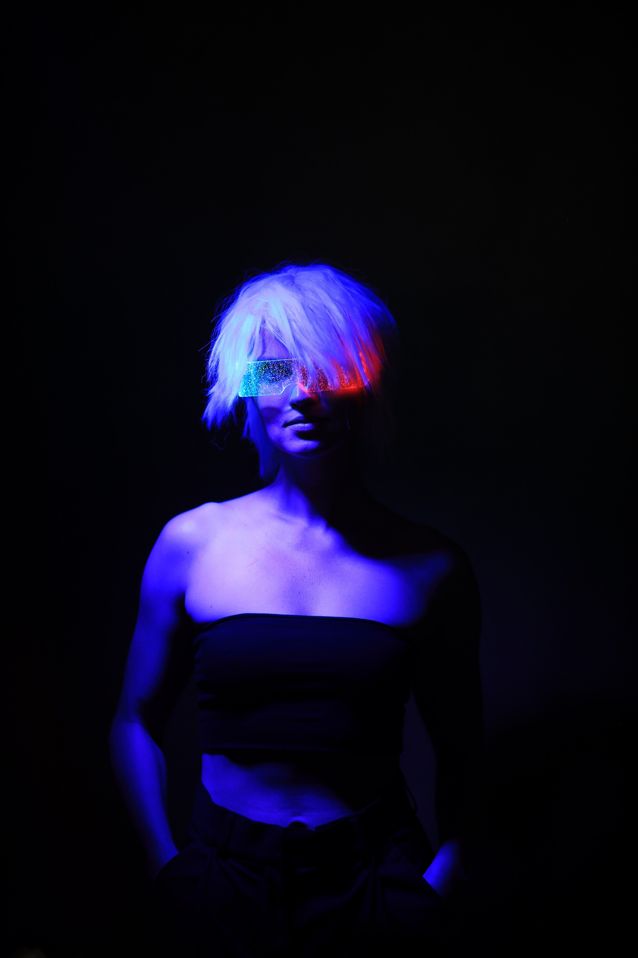 Неон и дым. Съемка в студии под ваш запрос, студийные съемки, фотографии архитектурных объектов — Александр Евстигнеев — фотограф Москва