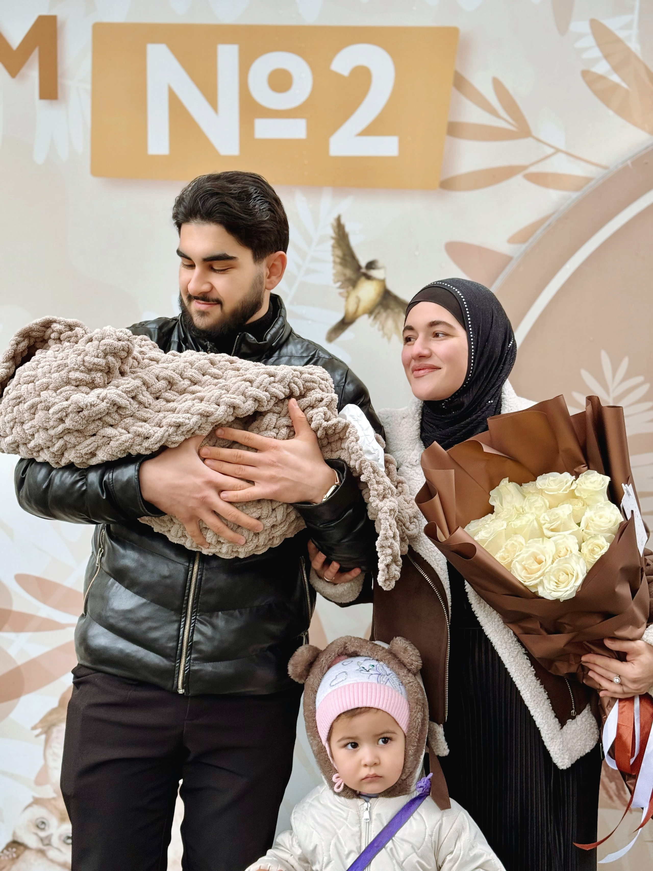 Беременность • гендер-пати • выписки с роддома. Семейный фотограф и рилсмейкер в Симферополе