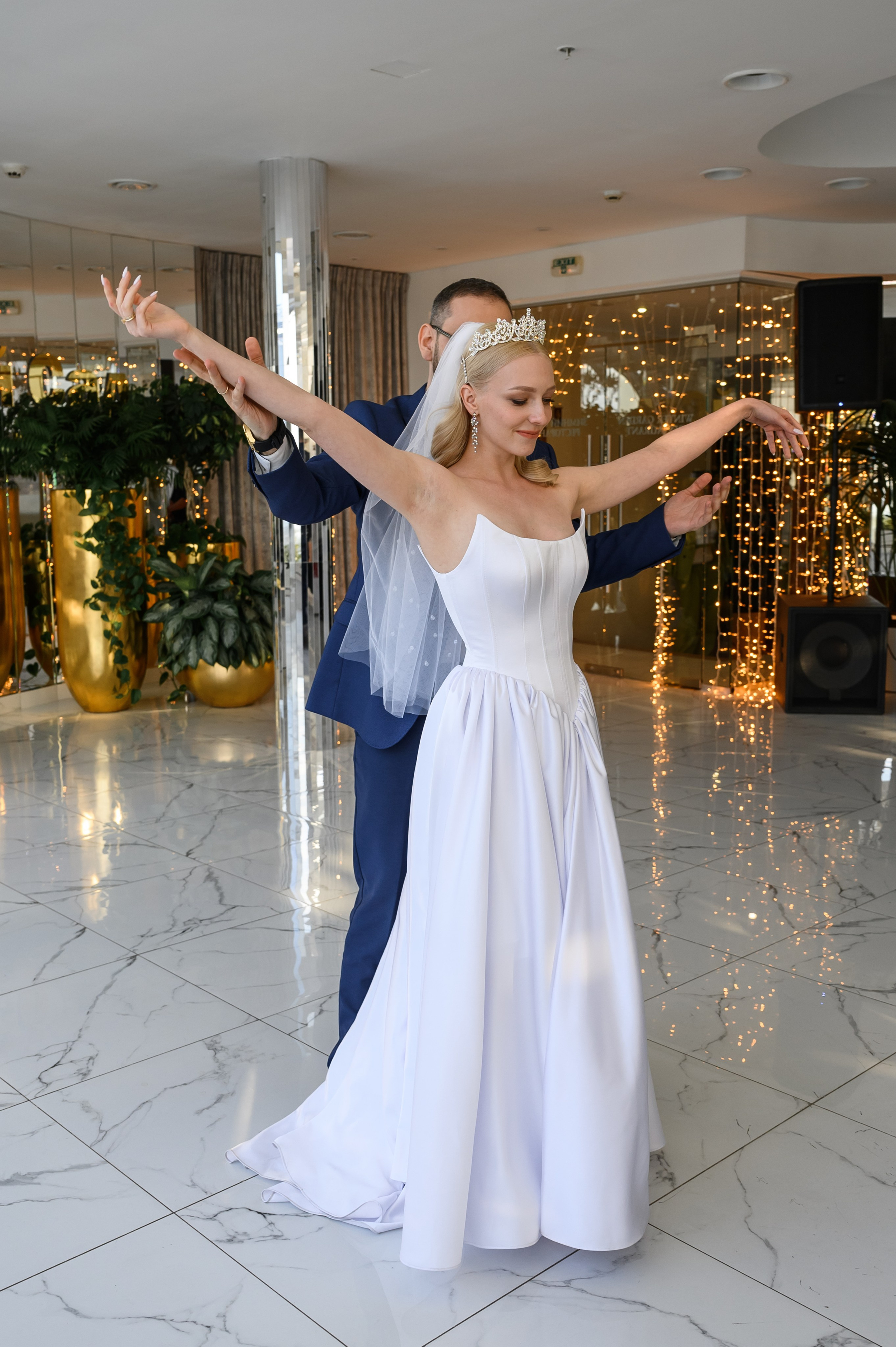 Свадебный банкет Golden Ring Hotel ресторан Зимний сад. Свадебный фотограф Москва Юрий Кульман