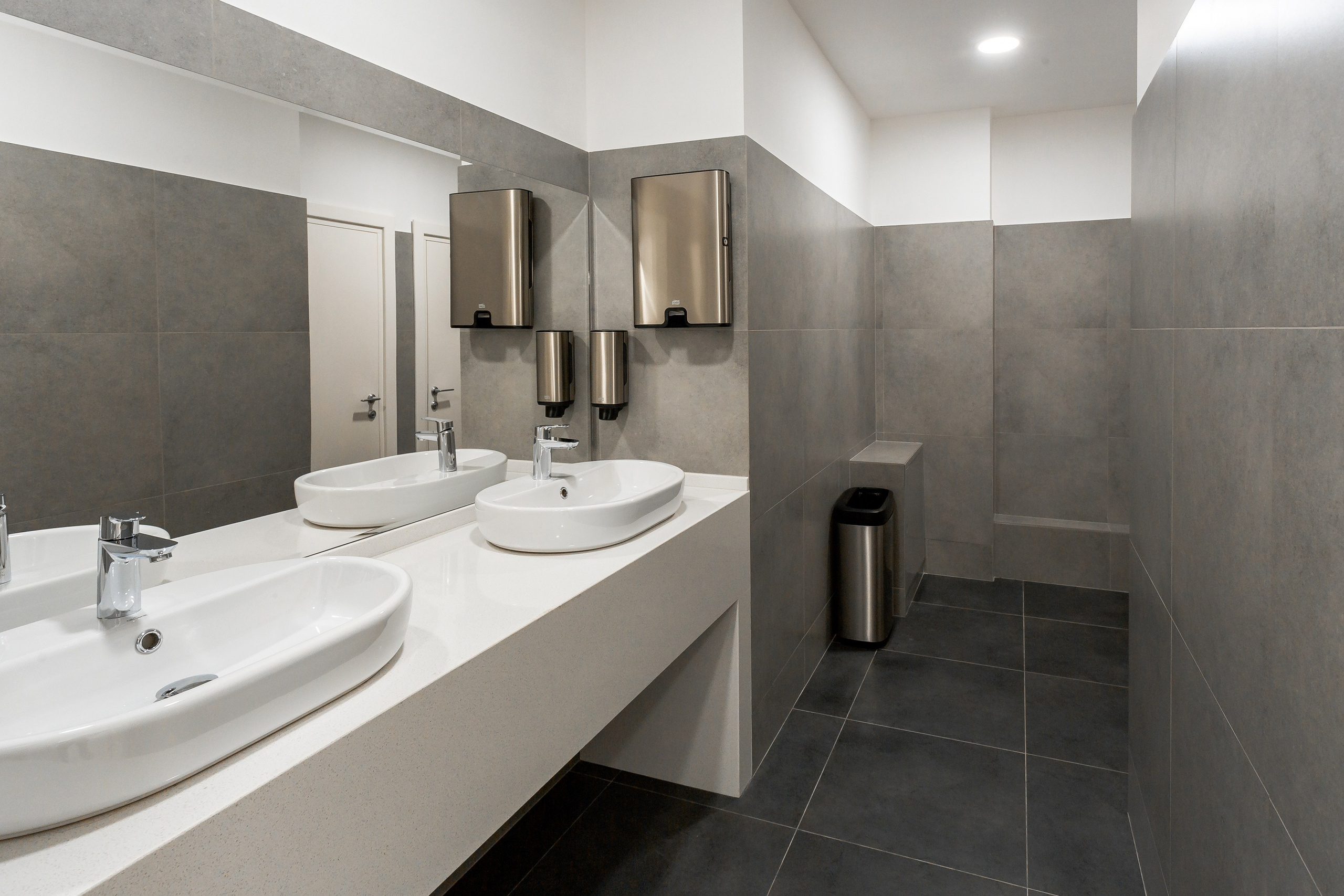 Mercure space. Репортажный фотограф в Алмате Чумаков Георгий