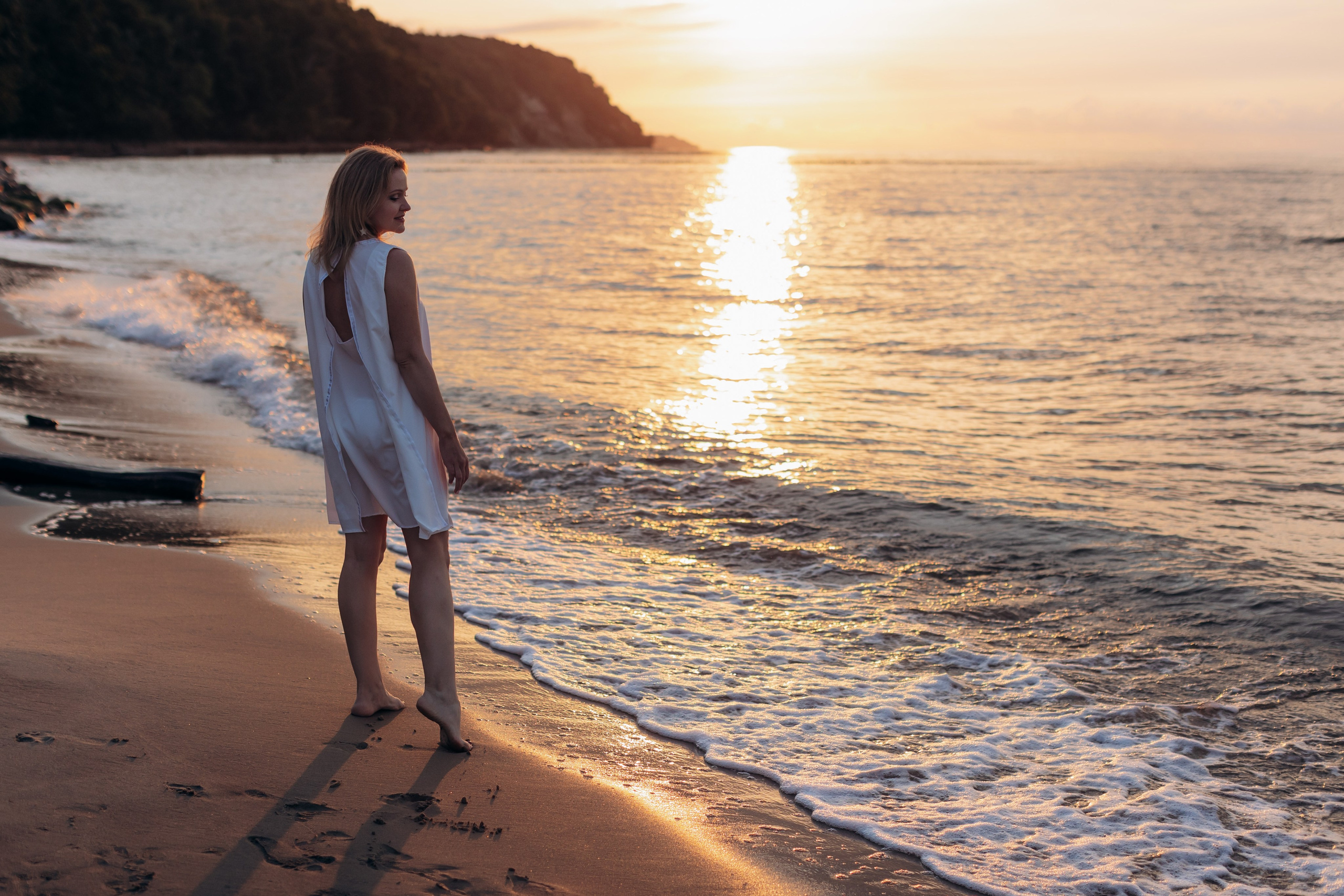 Подруги Отрадное море лето закат. Фотограф в Калининграде свадебная фотография, репортажная, фотосессии