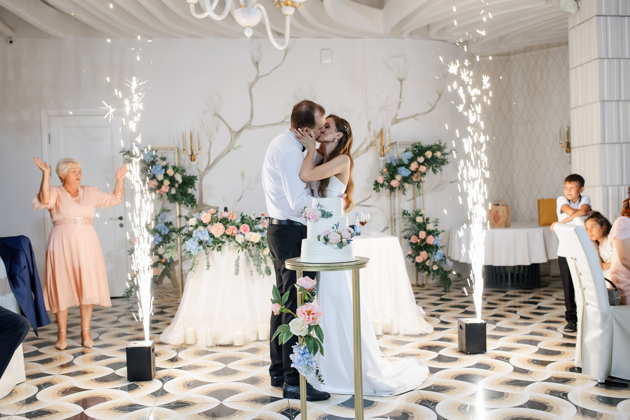 Вячеслав и Анастасия. Karas. Выездная.Полный день. Свадебный фотограф в Хабаровске