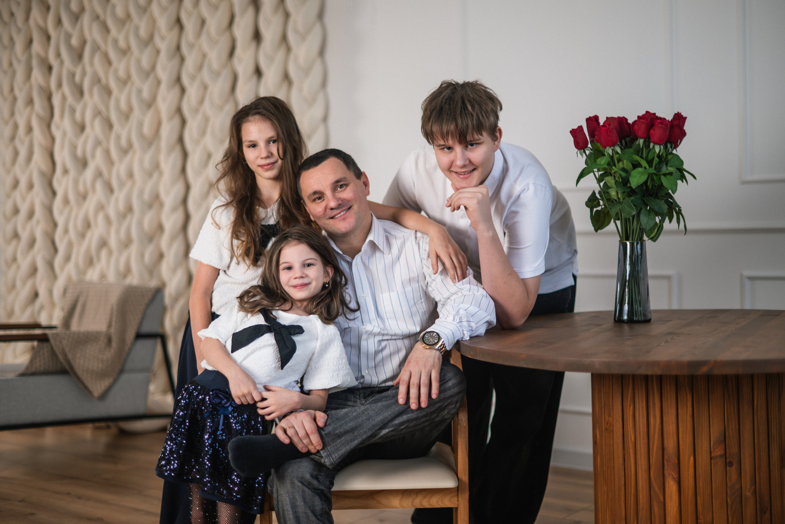 Семейная Фотосессия. Я Ольга Казанцева, фотографирую снимаю ваши киноистории и печатаю фото и цифровые портреты на холсте