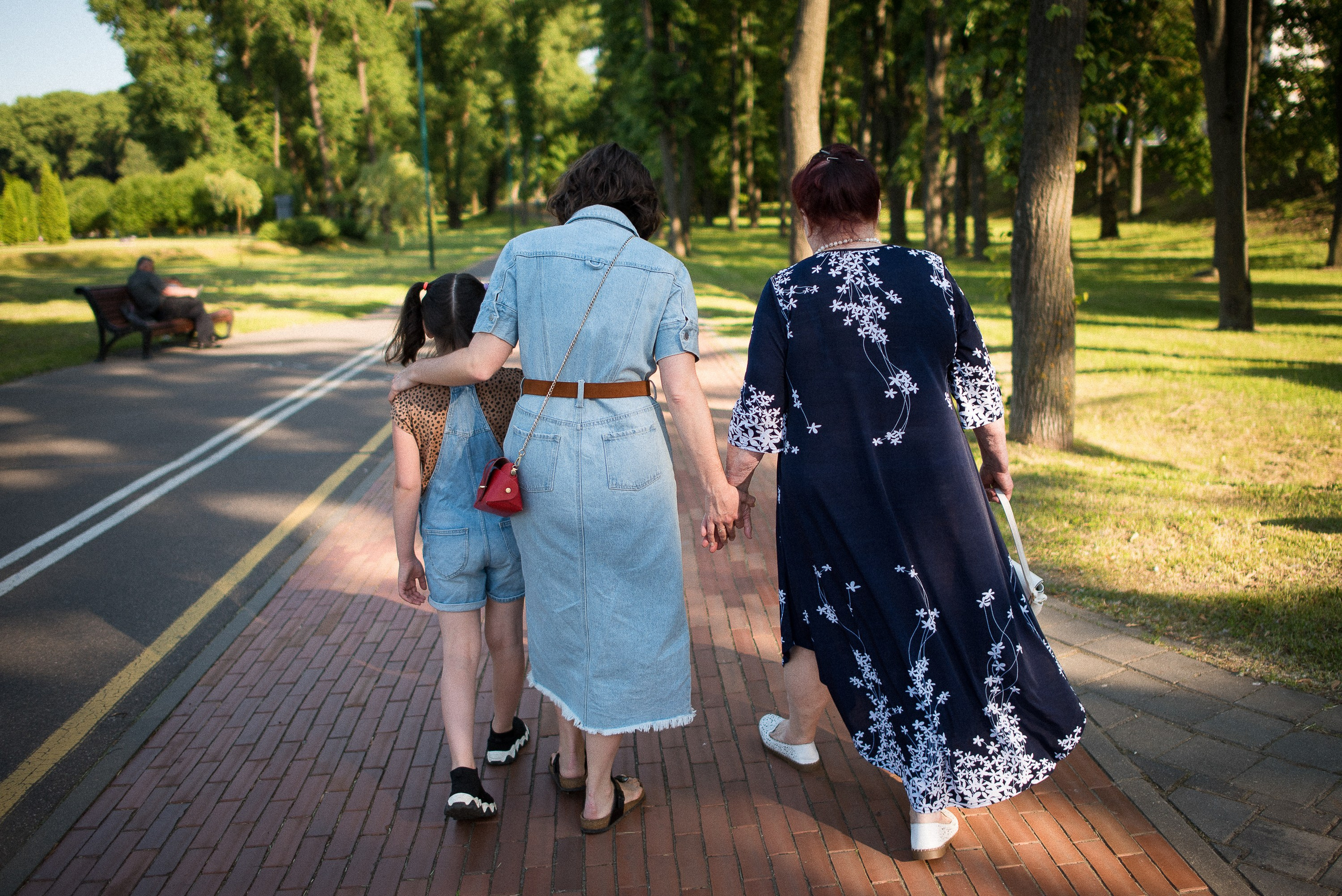 Park Family Walk. Documentary family photography in Barcelona and beyond
