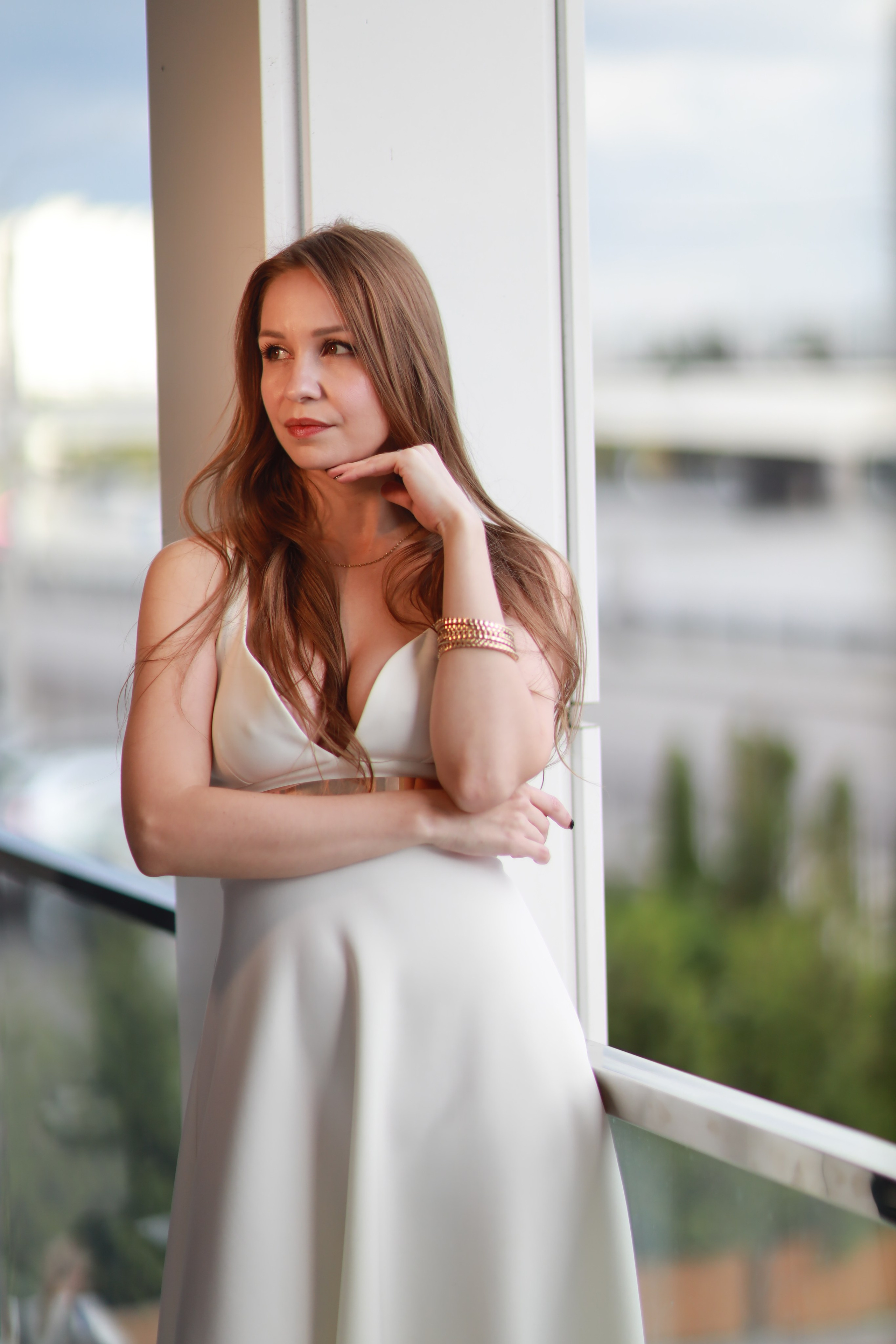 Белое платье. Съемка в студии под ваш запрос, студийные съемки, фотографии архитектурных объектов — Александр Евстигнеев — фотограф Москва