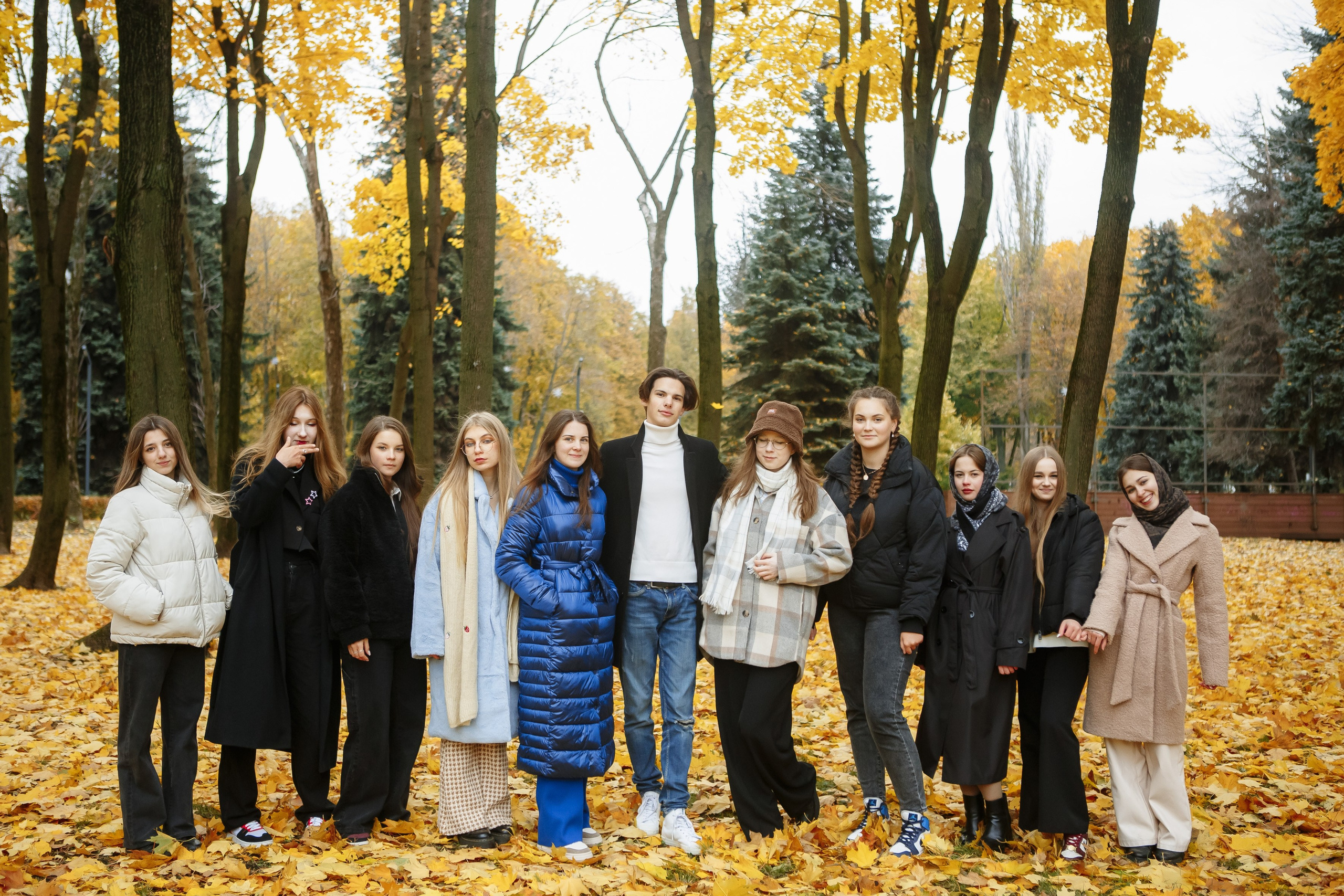 Осень Гимназия 12 11 В 2023 г. Свадебный и портретный Фотограф в Липецке Дмитрий Котюков