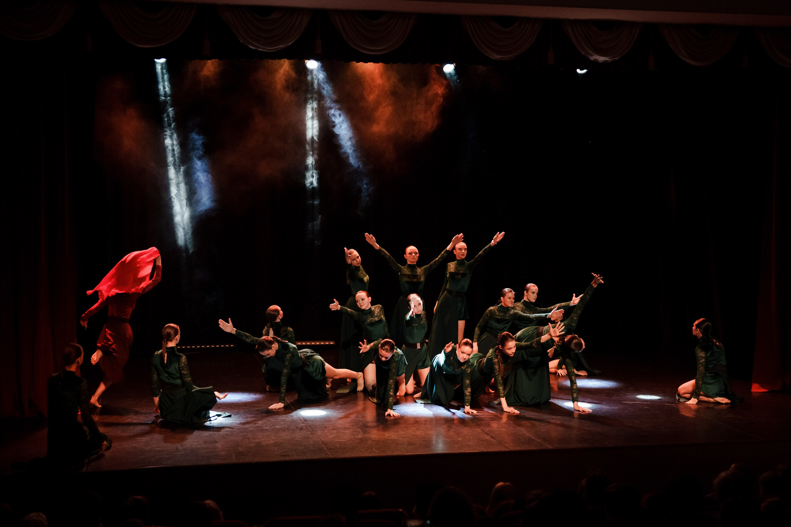 Концерт «Миллениум» г. Ростов Великий. Репортажный фотограф Сергей Сажин г. Ярославль