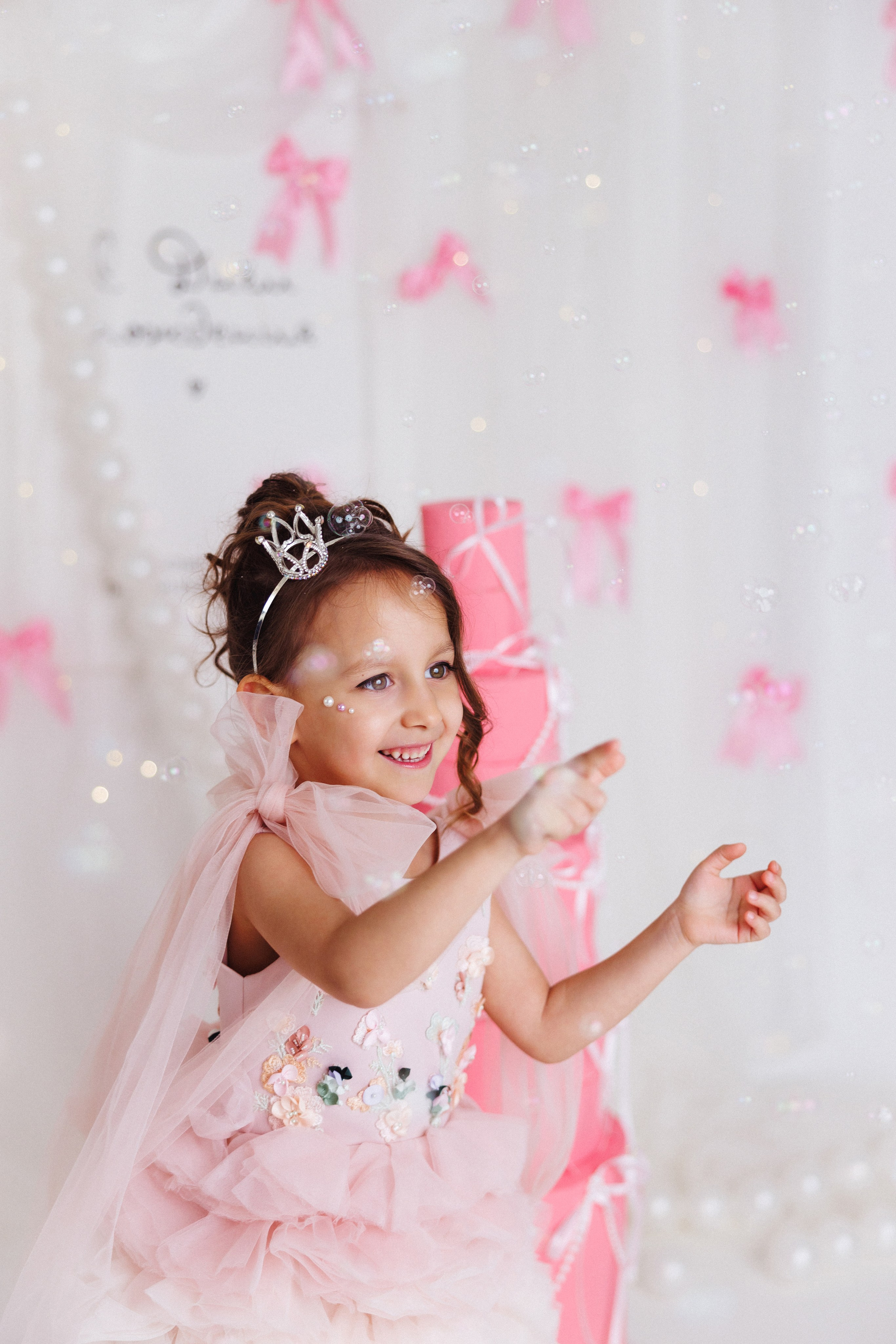 Детские фотосессии для малышей к Дню рождения, город Краснодар. Семейный и детский фотограф в Краснодаре Анна Трашкова