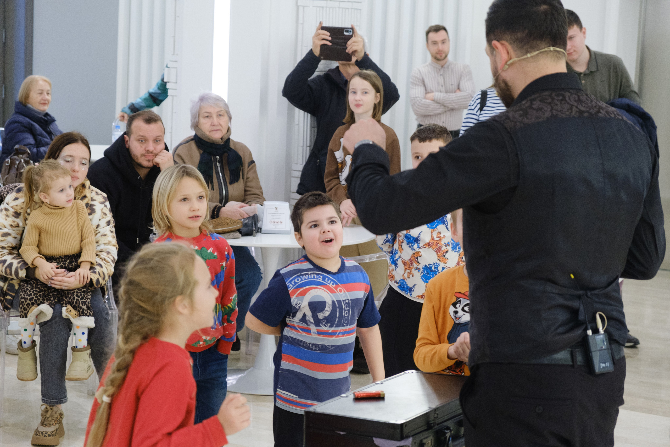 Новогодний репортаж из парка «Новый Херсонес» | Фотограф Илья Желдак. Профессиональная фотосъемка в Крыму. Натуральные эмоции и живые кадры. Забронируйте дату прямо сейчас!