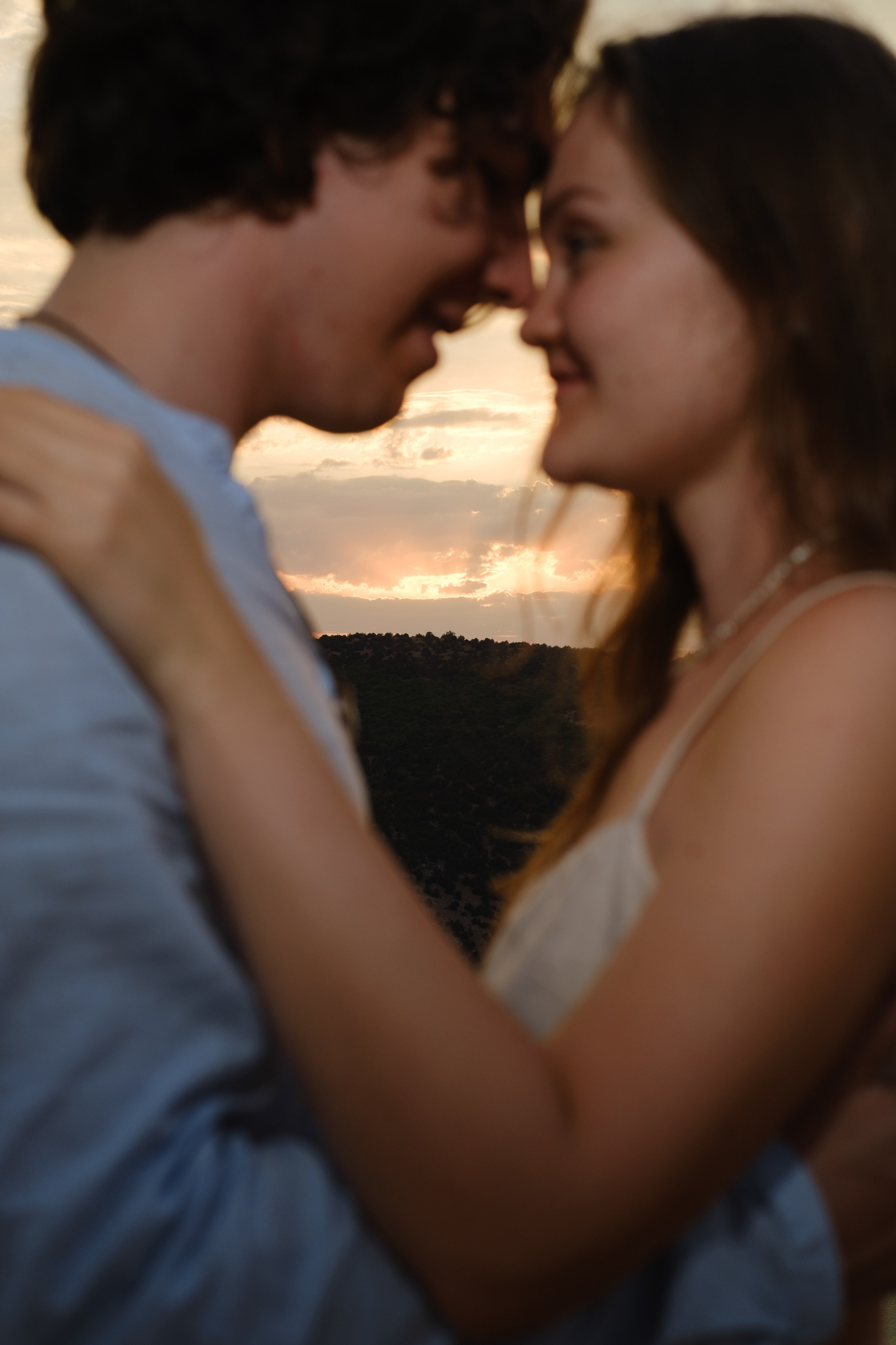 Л+Н в Балаклаве. Профессиональная фотосъемка в Крыму. Натуральные эмоции и живые кадры. Забронируйте дату прямо сейчас!