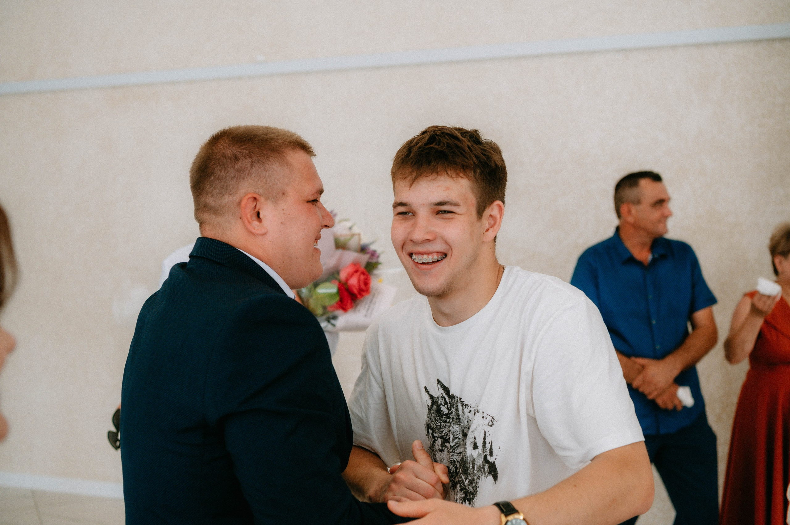 Александр и Анастасия. Свадебная прогулка. Свадебный и семейный фотограф Волгоград Анастасия Садовникова