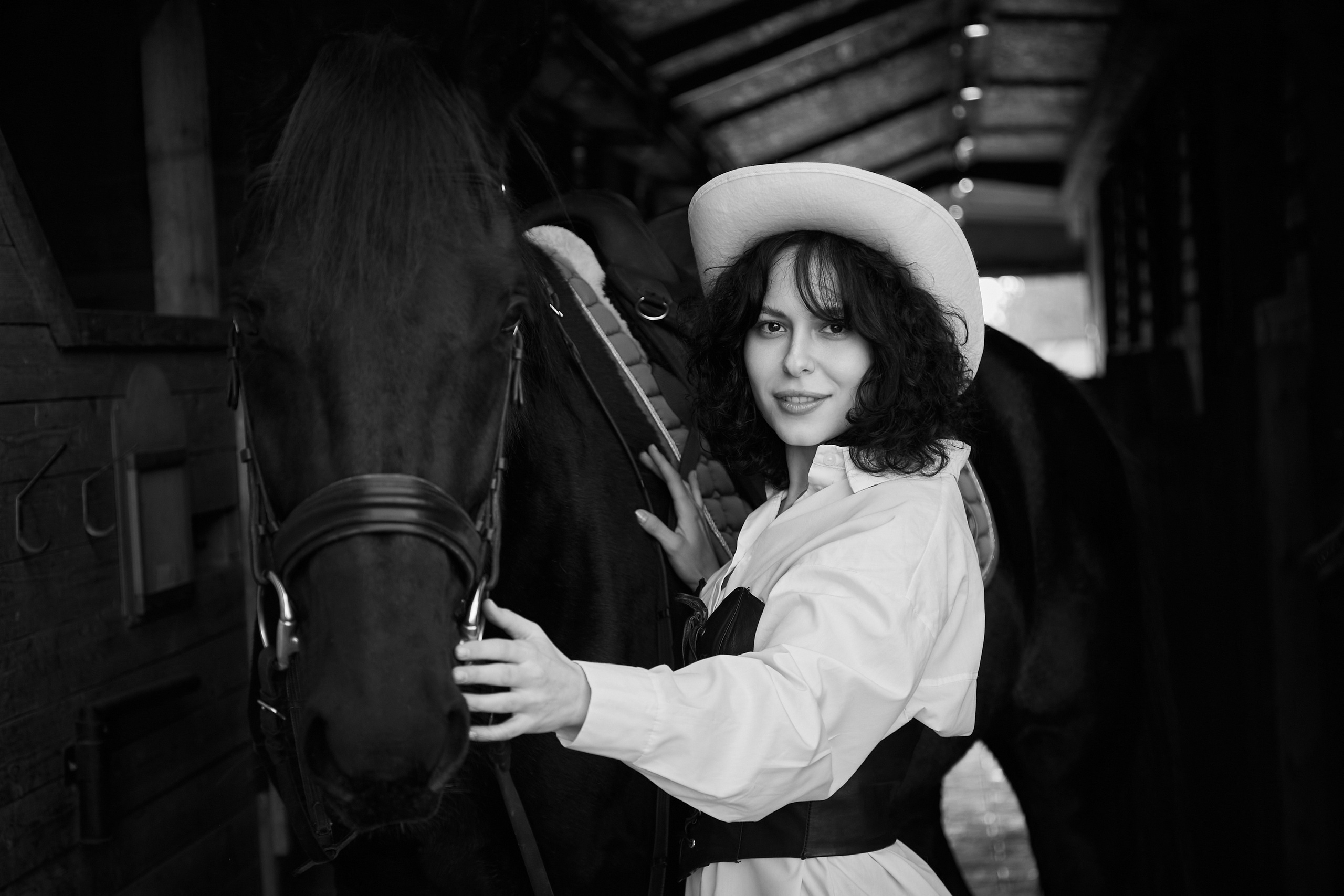 «Анна и Порш». Свадебный и креативный фотограф в ЮФО и МСК