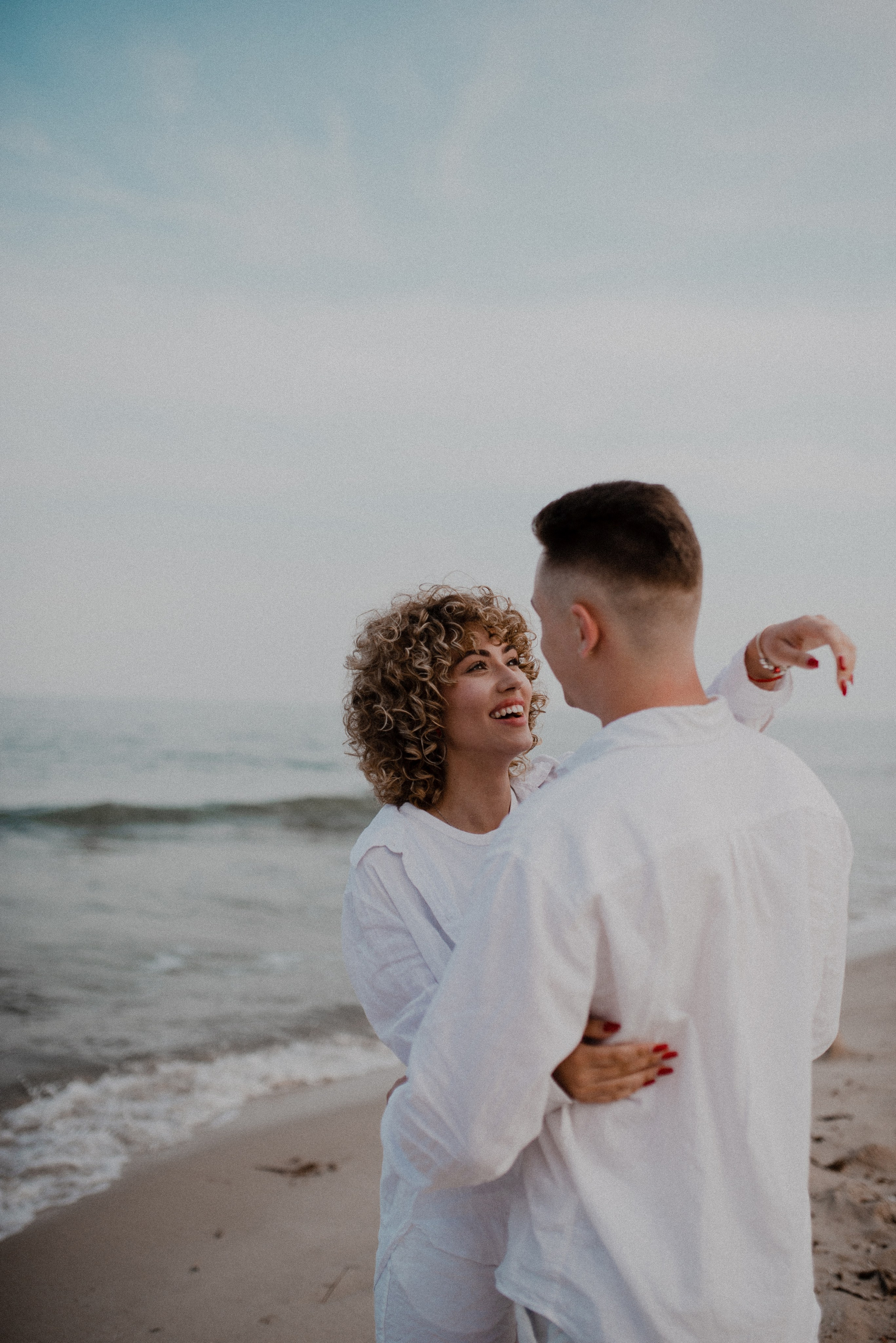 Фотосессия лавстори у моря Калининград. Семейная фотосессия Бутово Москва фотограф Алина Морщагина