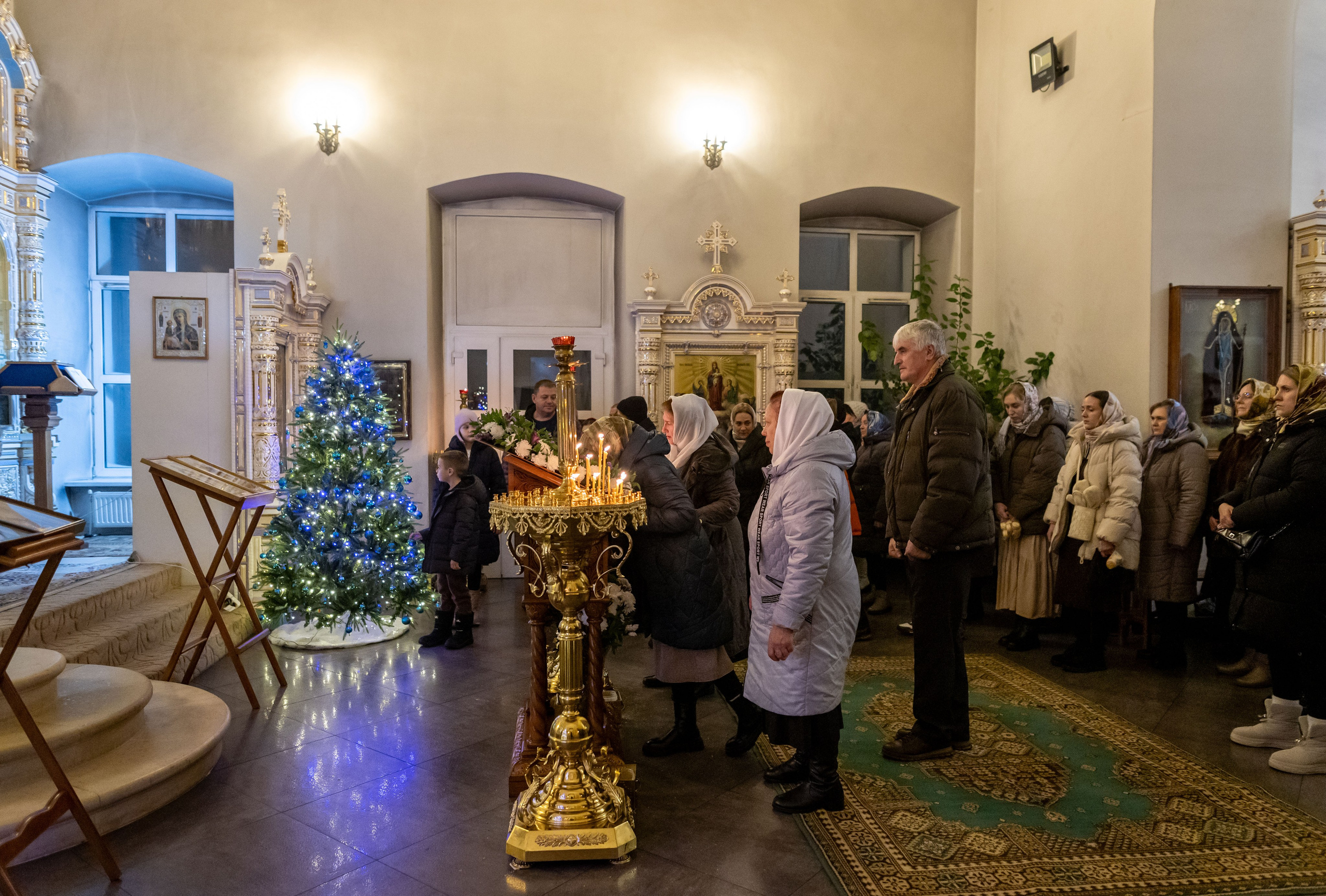 Рождество Владимирский храм с Красное. Семейный и детский фотограф Анна Петракова