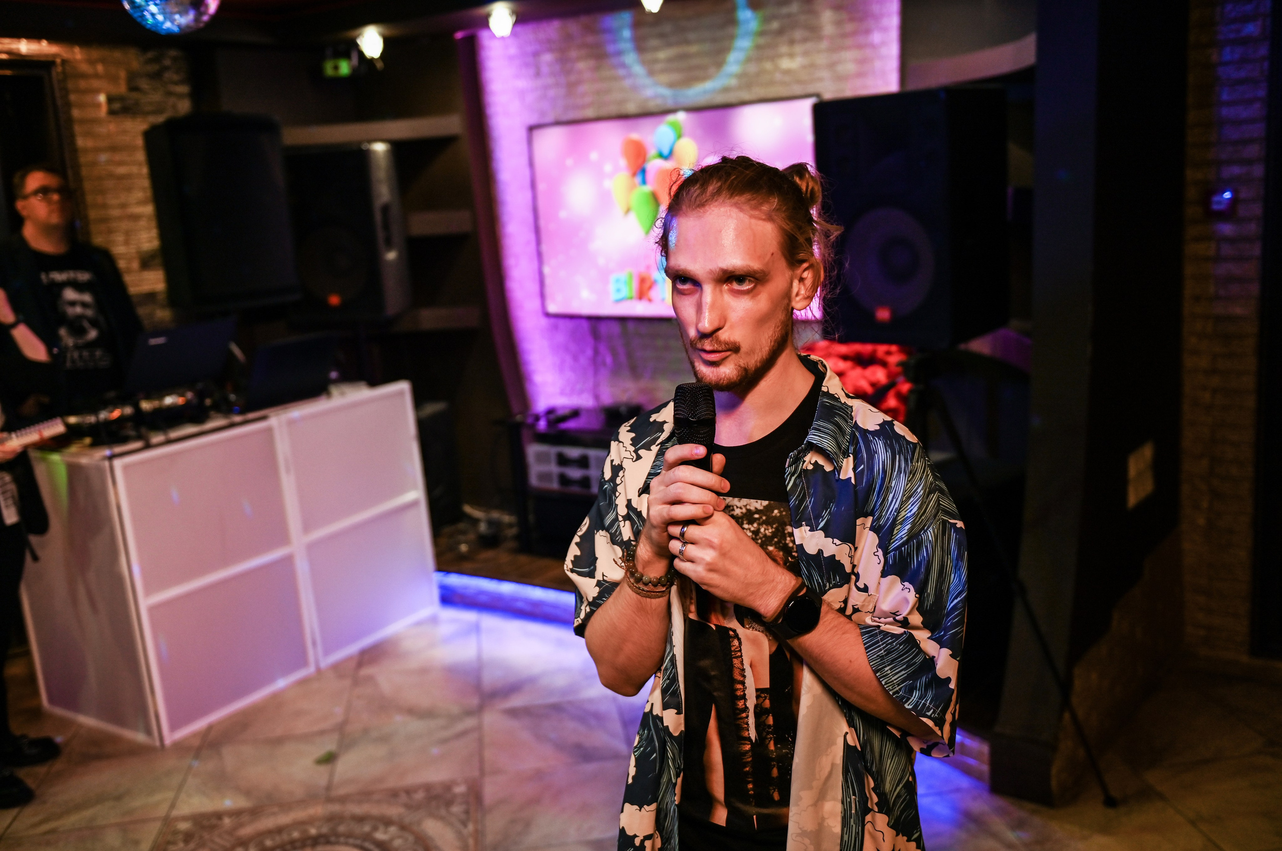 День рождения. Свадебный, семейный, детский, контент фотограф в Омске Максим Ильин