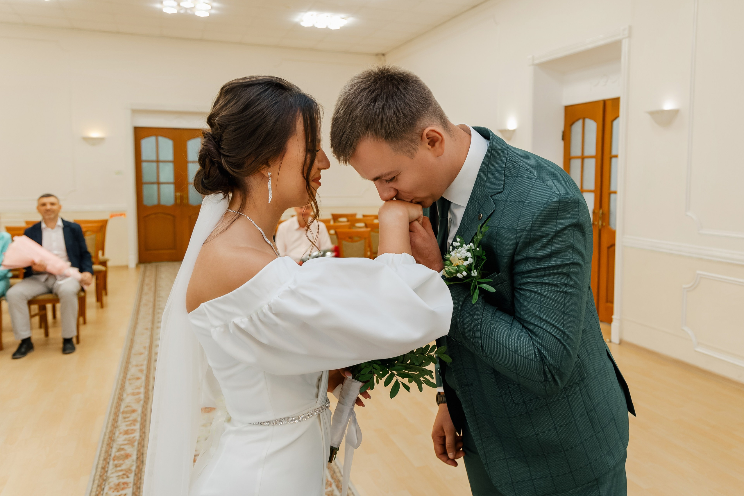 Олег и Юлия. Свадебная прогулка. Свадебный фотограф в Хабаровске