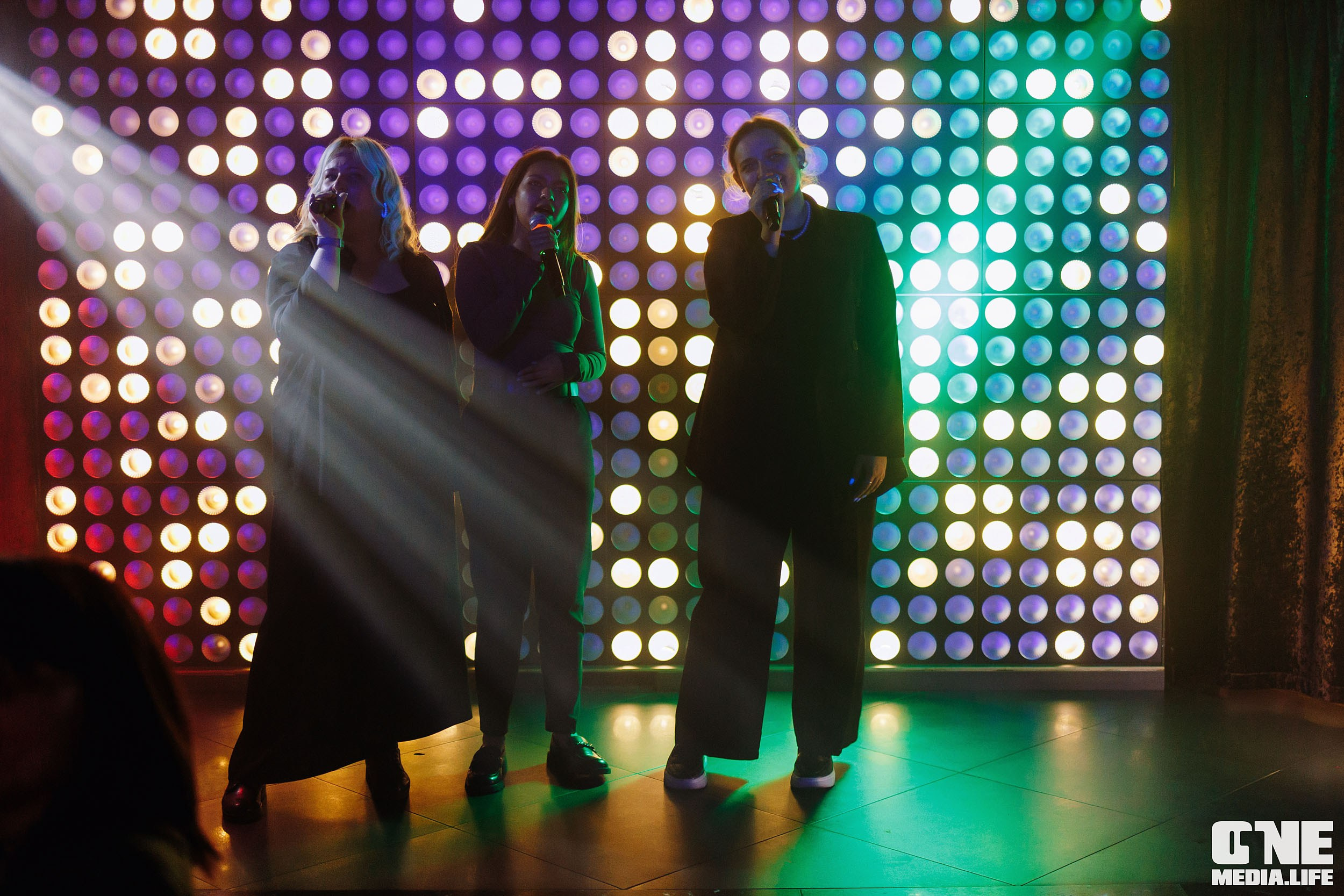 Фоторепортаж из караоке-клуба Эйфория. One Media Life: фоторепортажи, фотоотчеты с мероприятий и заведений